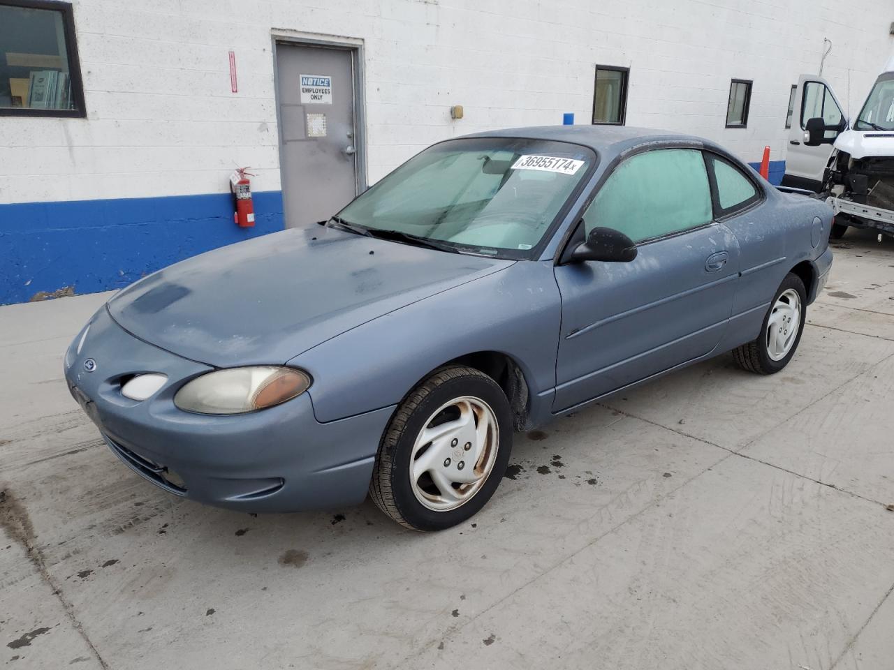 Цена и история 1999 Ford Escort Zx2 2.0l 4 vin: 3FAKP1133XR134648