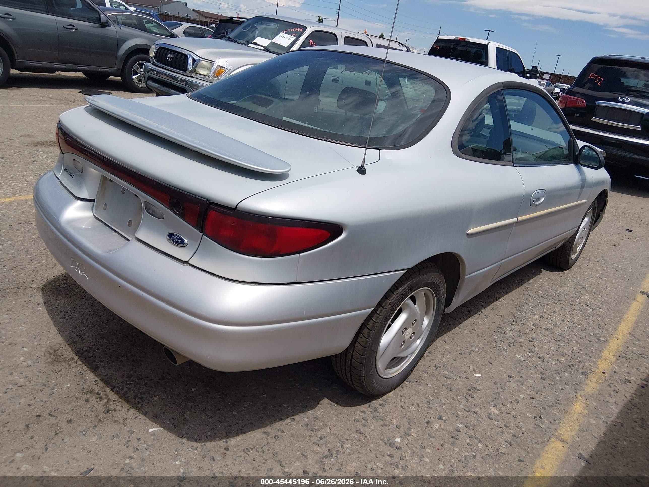 2000 Ford Escort Zx2 Silver vin: 3FAKP1134YR222187