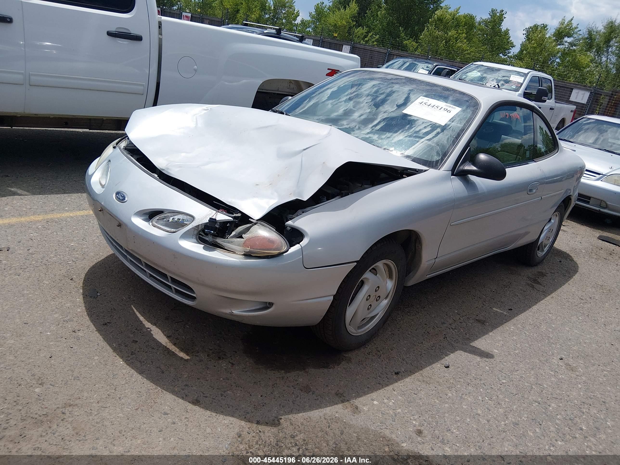2000 Ford Escort Zx2 Silver vin: 3FAKP1134YR222187