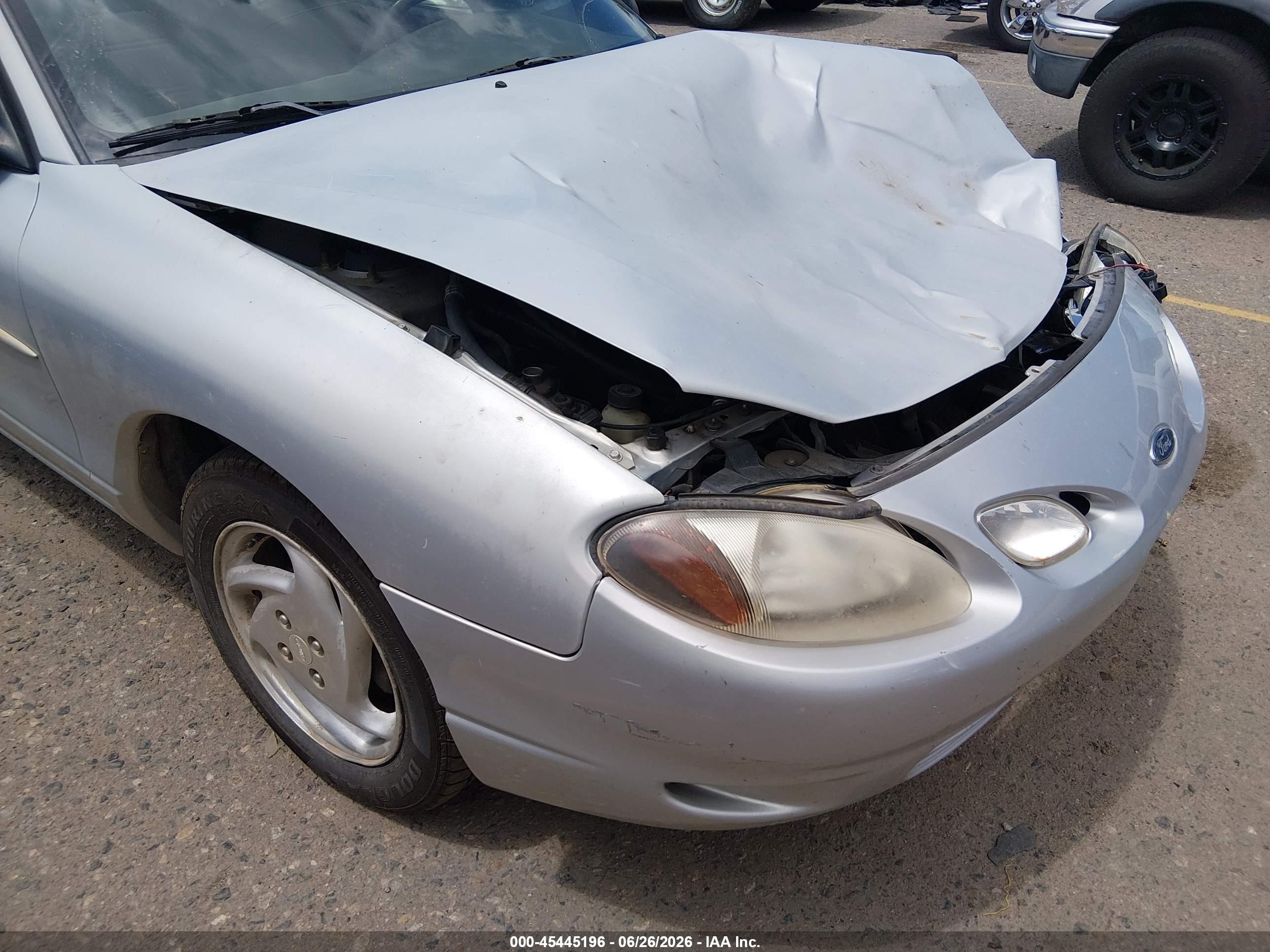 2000 Ford Escort Zx2 Silver vin: 3FAKP1134YR222187