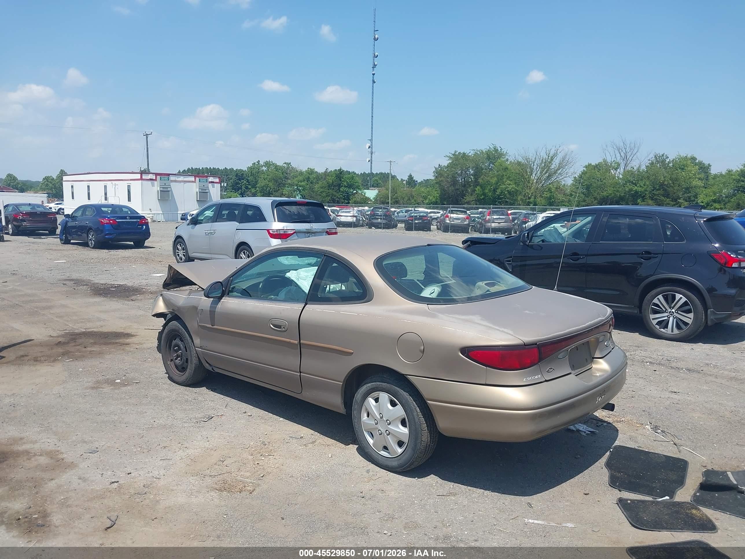 1999 Ford Escort Zx2 Cool/zx2 Hot Gold vin: 3FAKP1135XR152908