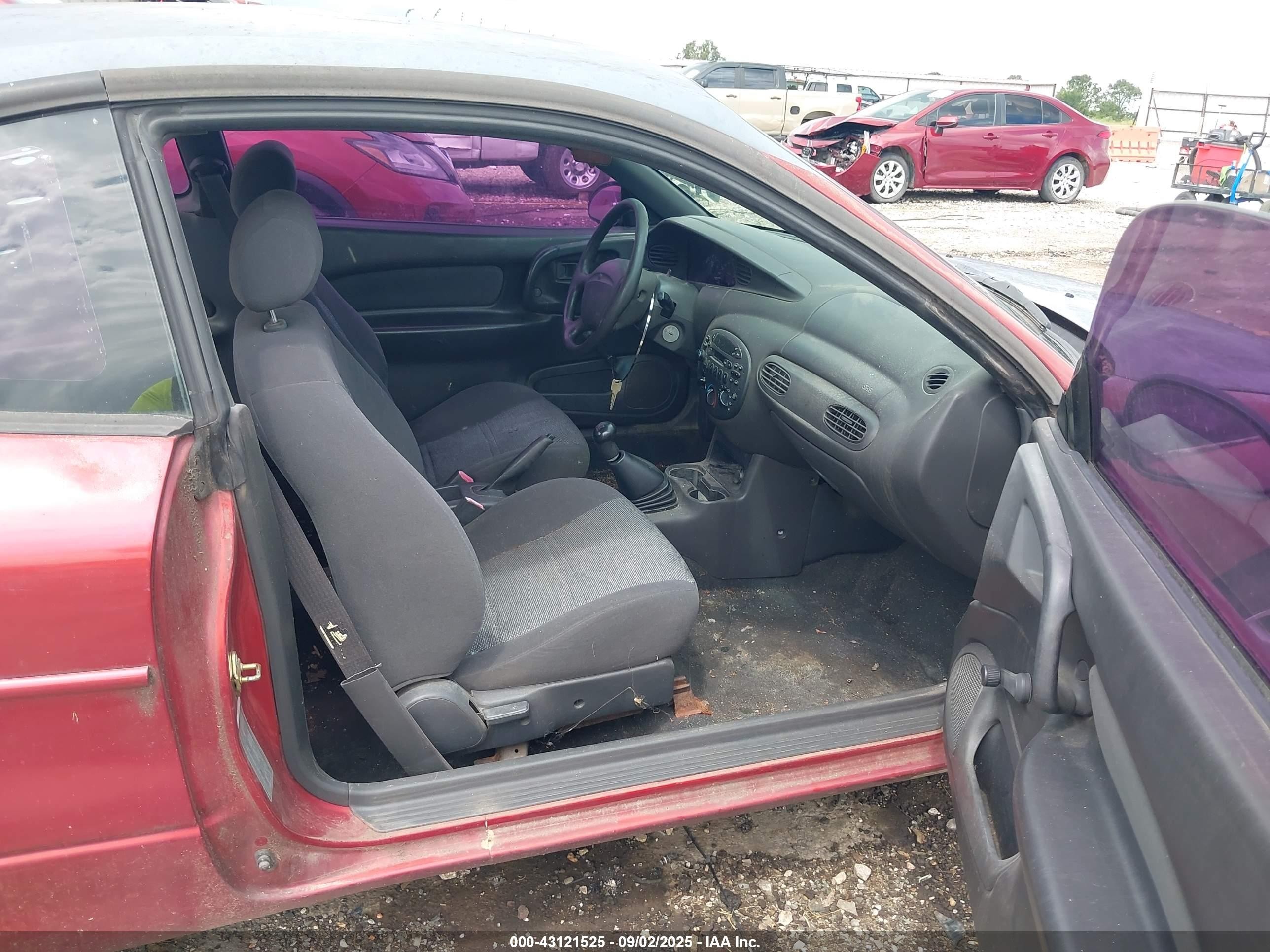 2000 Ford Escort Zx2 Red vin: 3FAKP1136YR105307