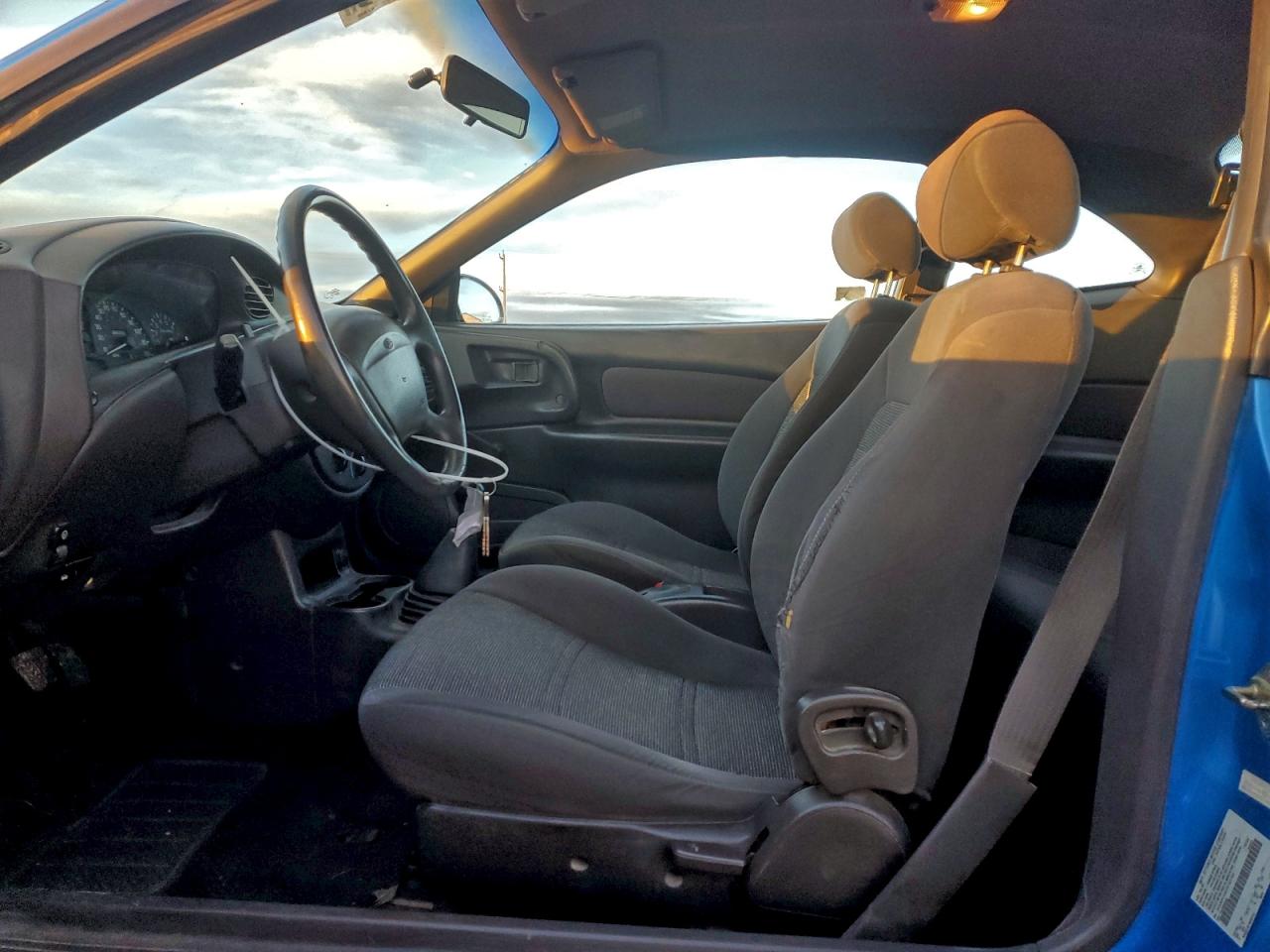 2000 Ford Escort Zx2 Blue vin: 3FAKP1136YR107185