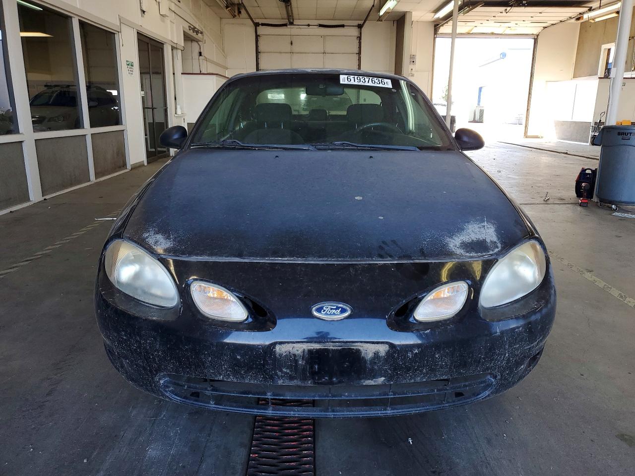 2000 Ford Escort Zx2 Black vin: 3FAKP1138YR112470