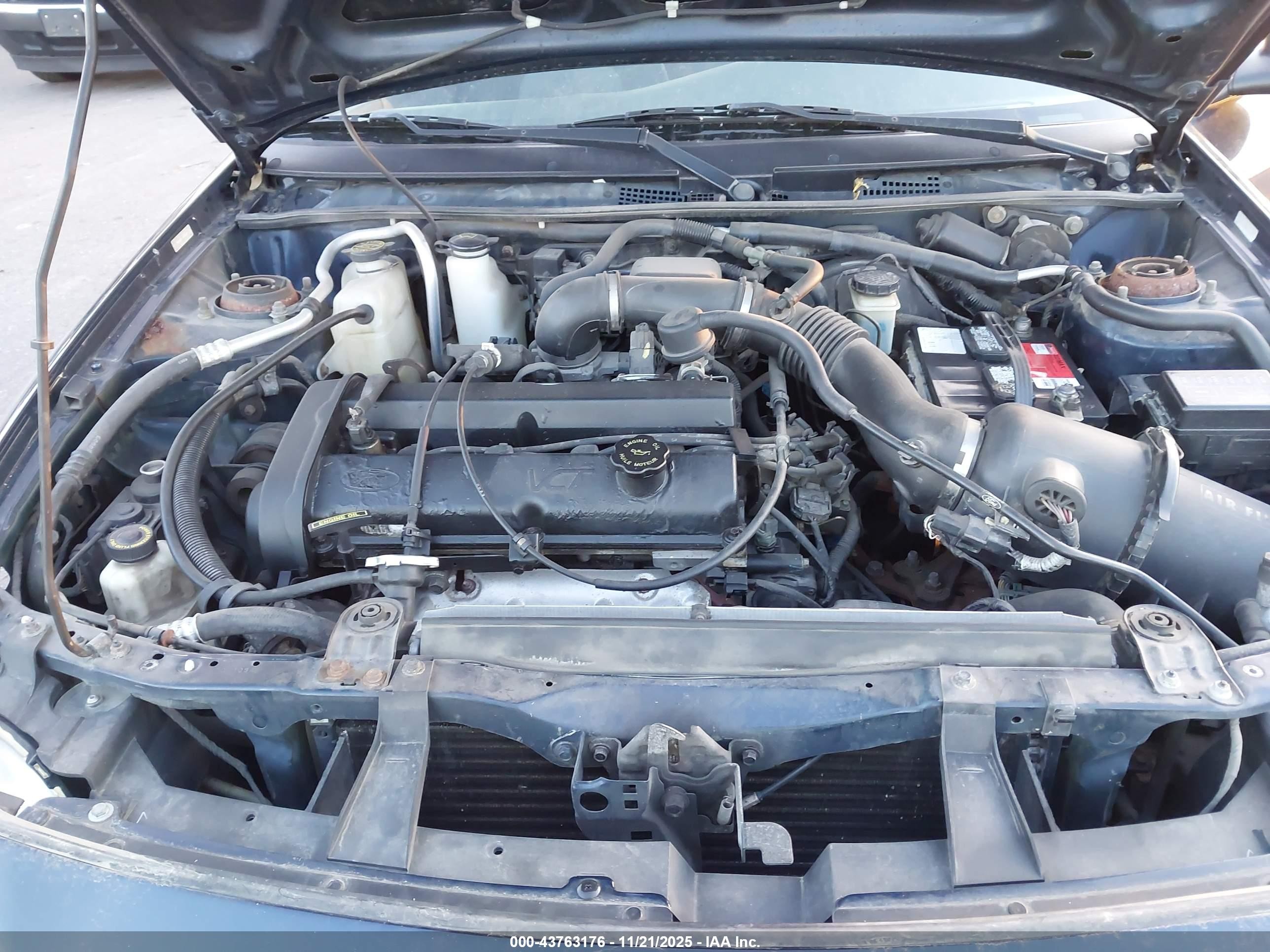 2000 Ford Escort Zx2 Blue vin: 3FAKP113XYR217222