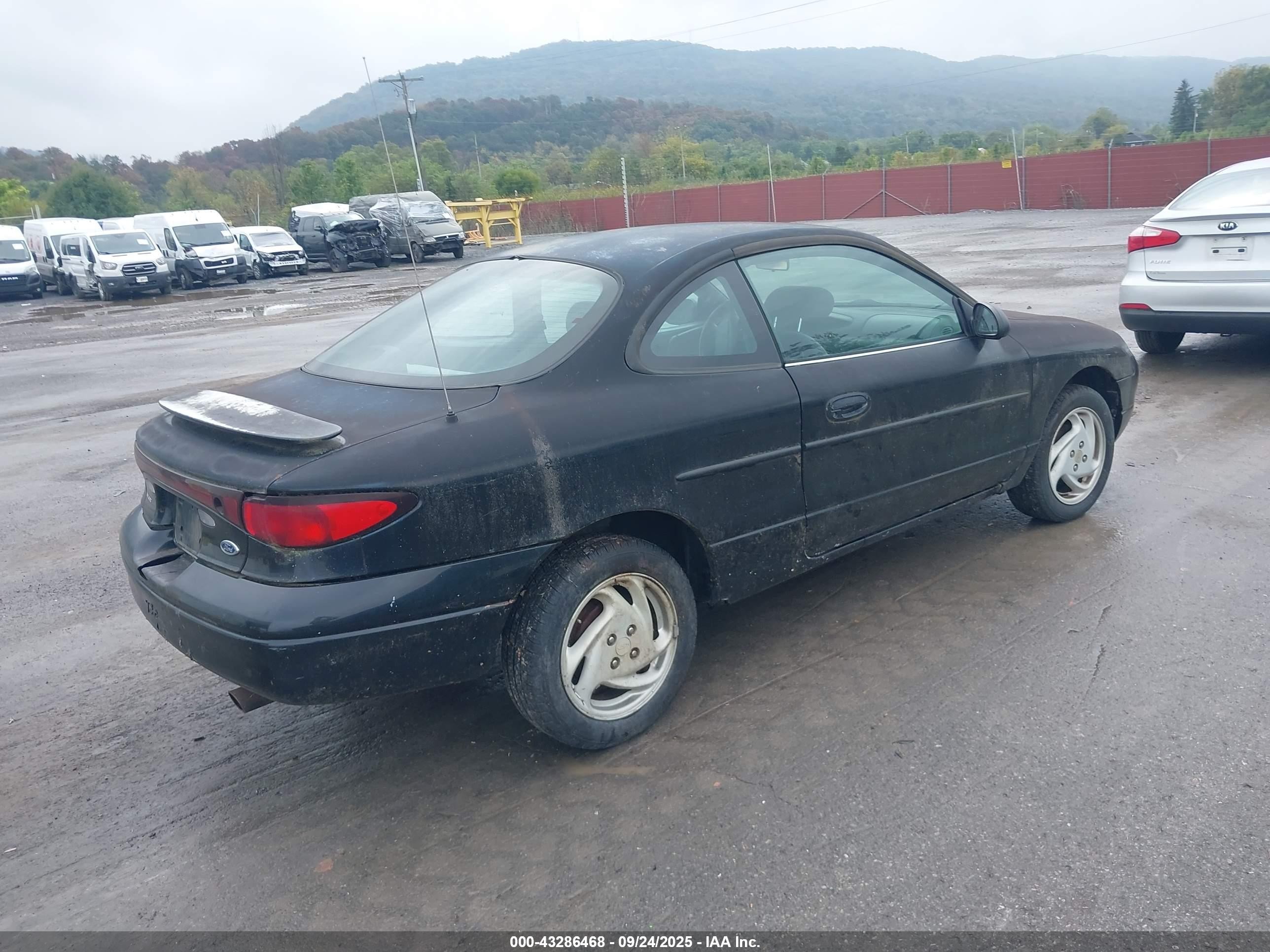 2000 Ford Escort Zx2 Black vin: 3FAKP113XYR243903
