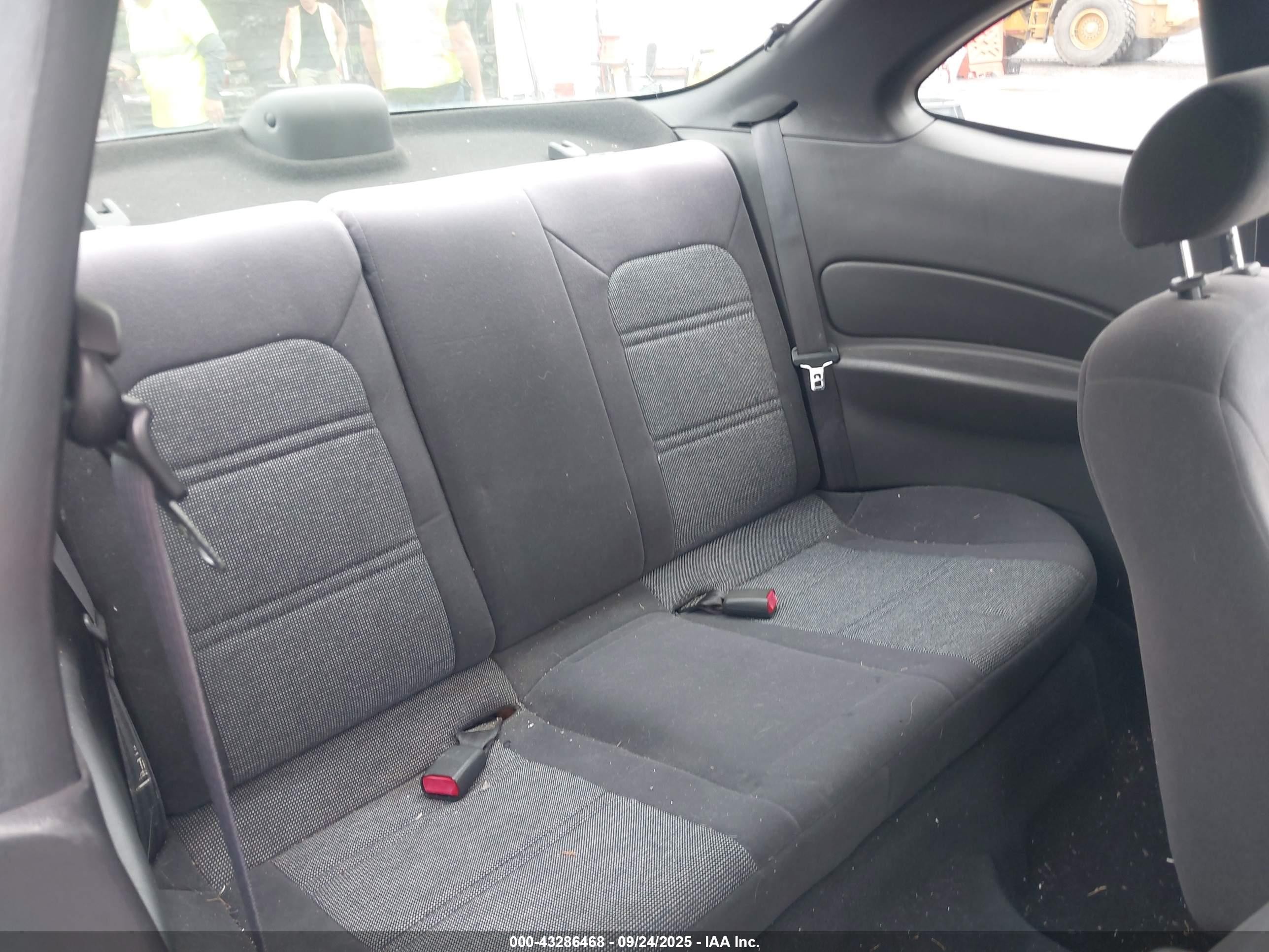 2000 Ford Escort Zx2 Black vin: 3FAKP113XYR243903