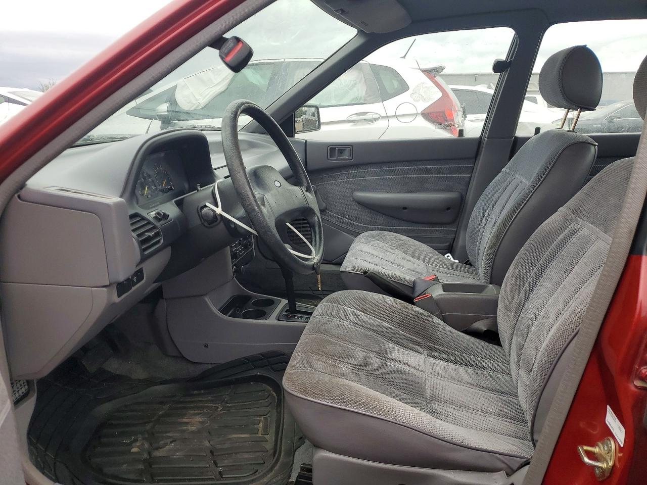 1993 Ford Escort Lx Burgundy vin: 3FAPP13J0PR158410