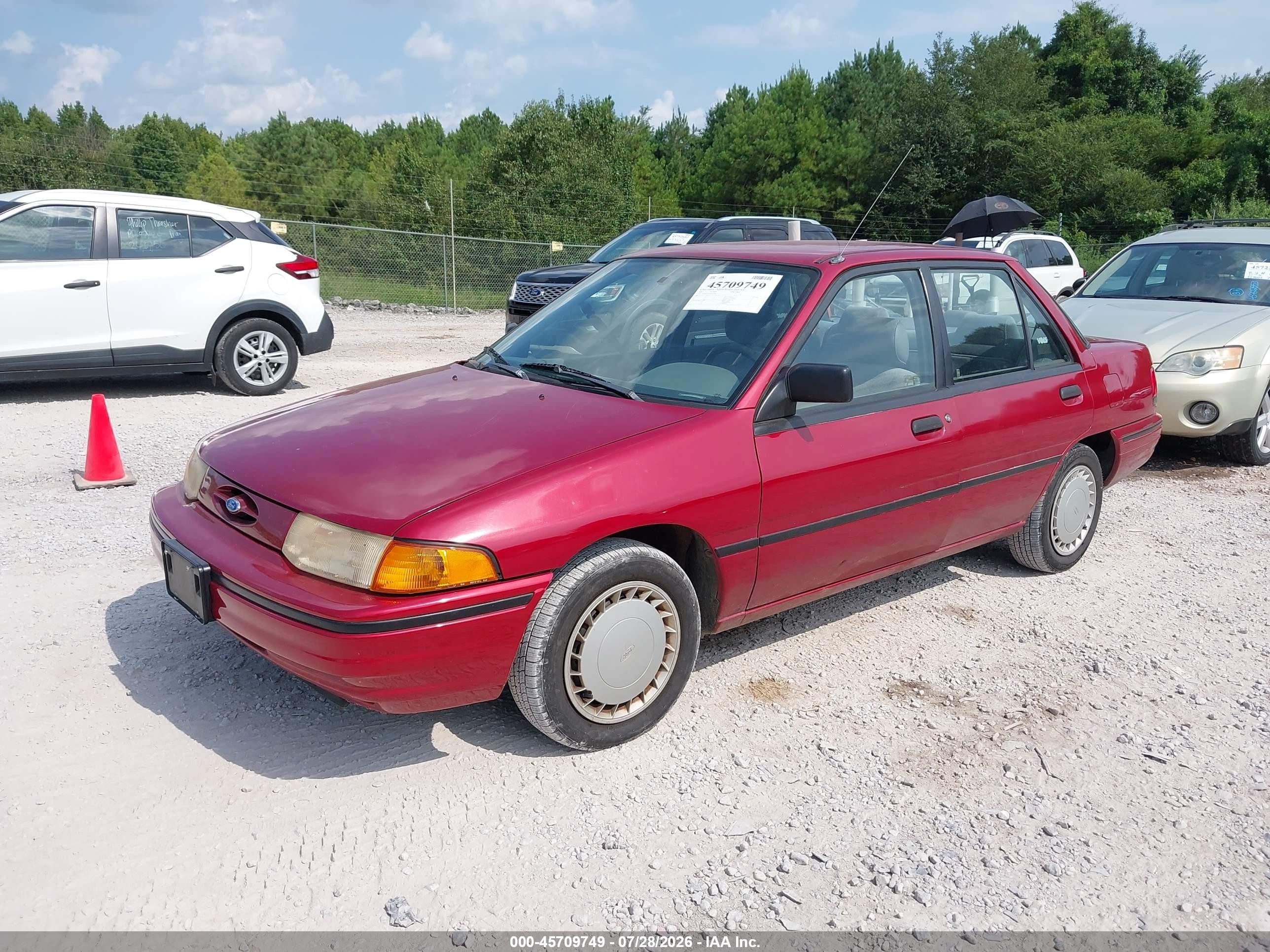 1993 Ford Escort Lx Red vin: 3FAPP13JXPR157040