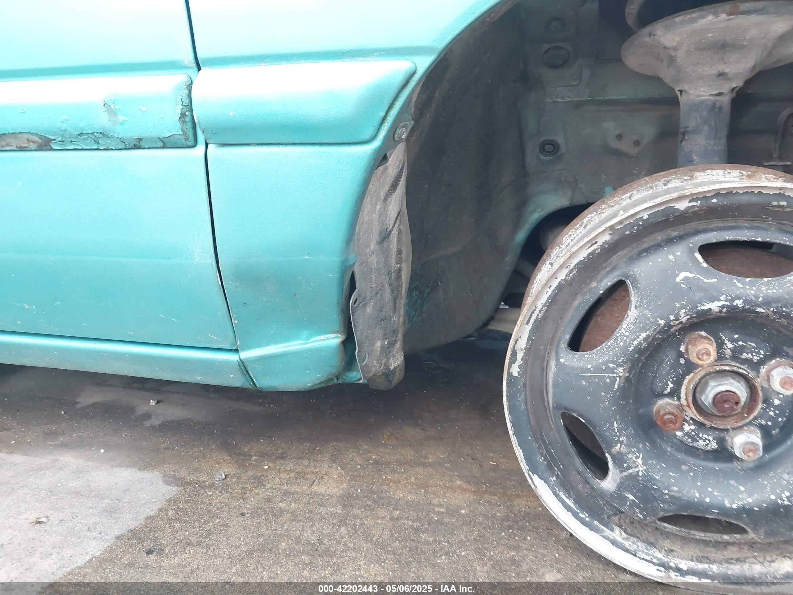 1994 Ford Escort Lx/sport Green vin: 3FARP13J0RR121191