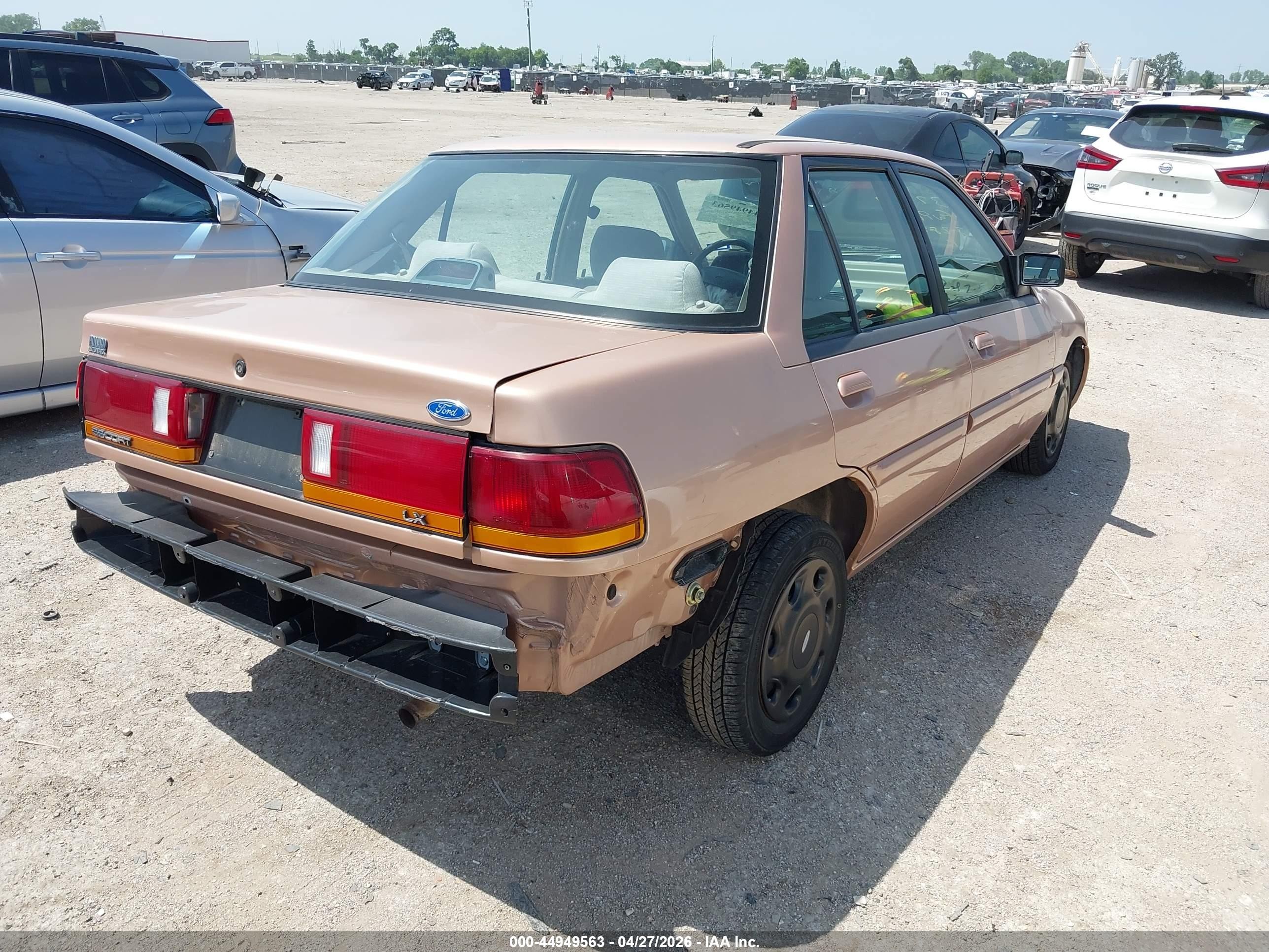 1994 Ford Escort Lx/sport Gold vin: 3FARP13J7RR141227