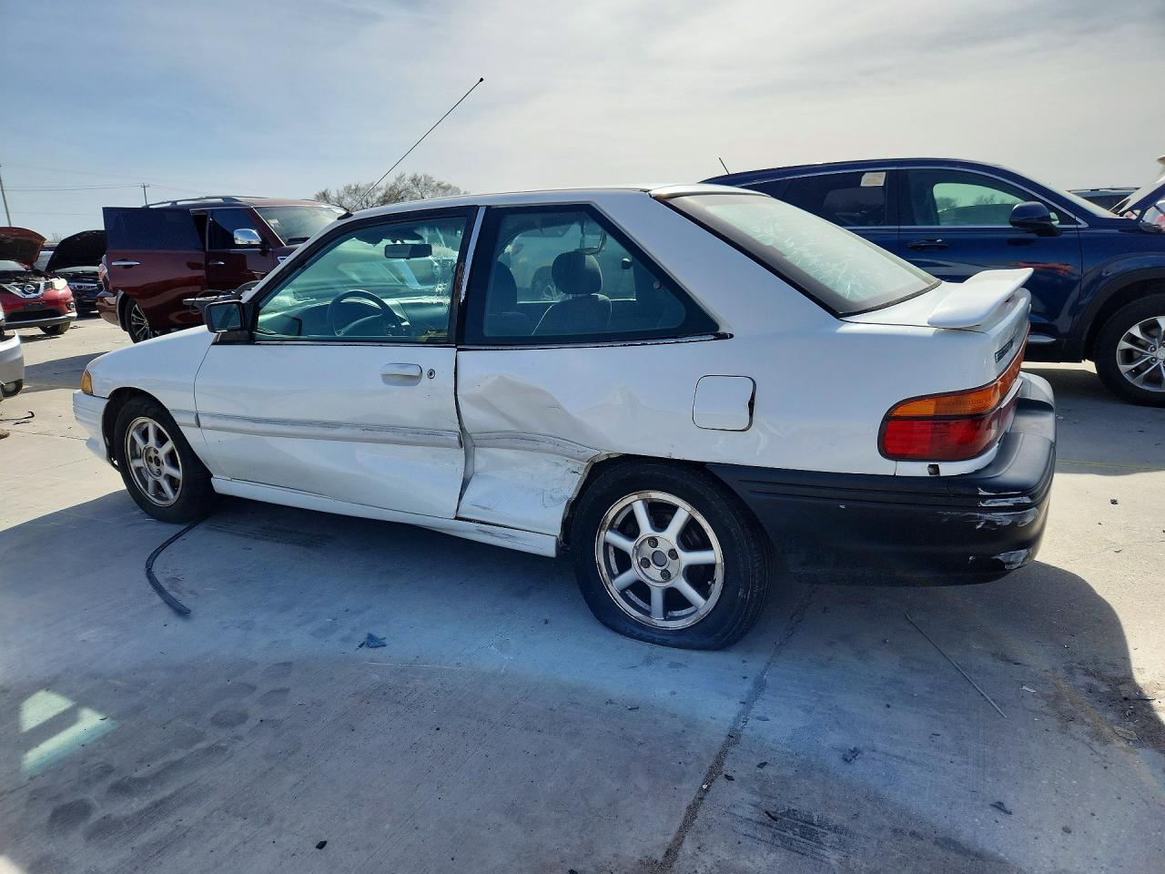 1996 Ford Escort Gt White vin: 3FASP1286TR104600