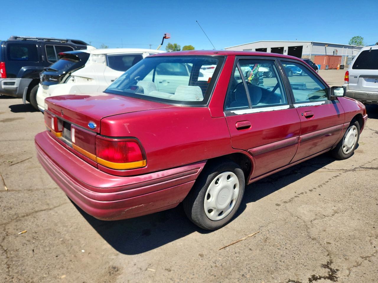 1995 Ford Escort Lx Burgundy vin: 3FASP13J8SR200616