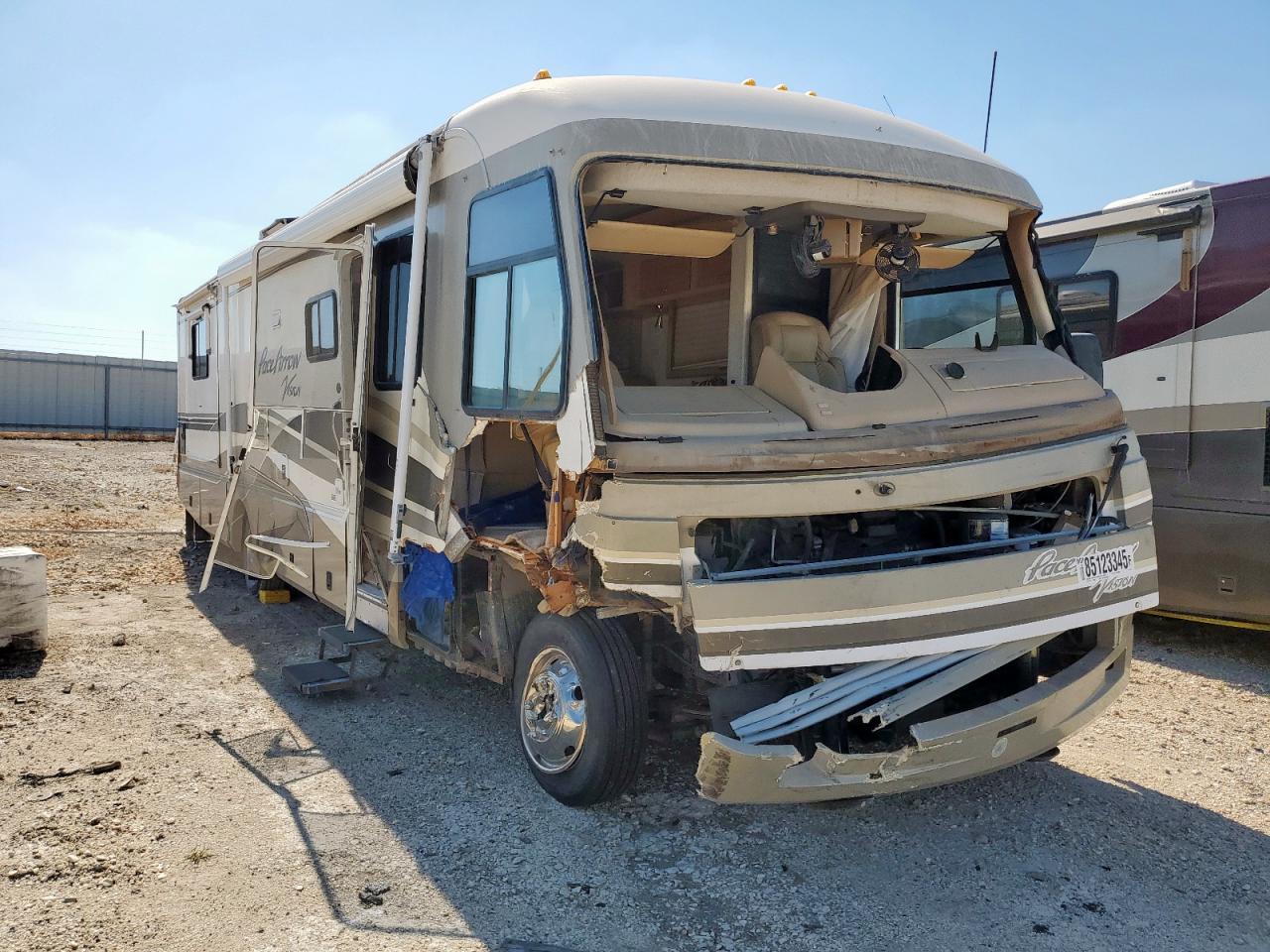 2000 Ford F550 Super Duty Stripped Chassis Tan vin: 3FCNF53S9YJA00314