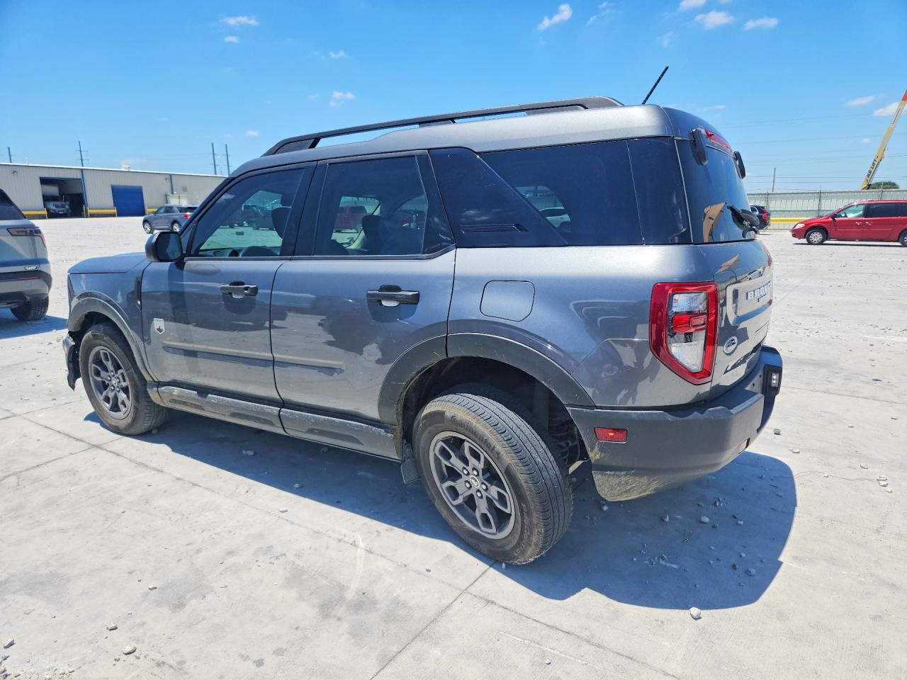 2024 Ford Bronco Sport Big Bend Серый vin: 3FMCR9B61RRE35563
