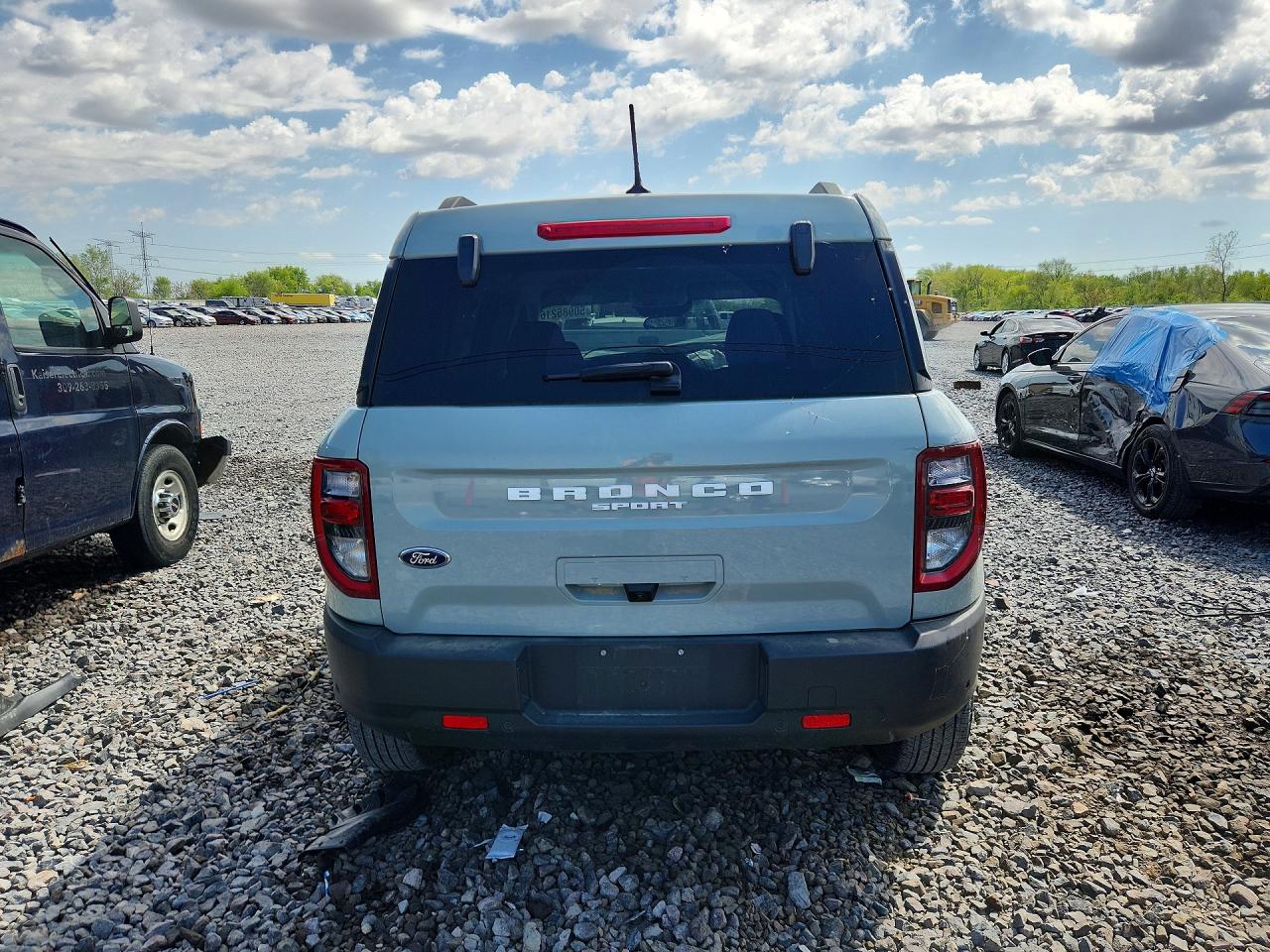 2024 Ford Bronco Sport Big Bend Синий vin: 3FMCR9B63RRF55610