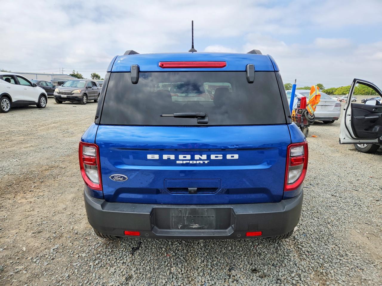 2024 Ford Bronco Sport Big Bend Blue vin: 3FMCR9B64RRE46282