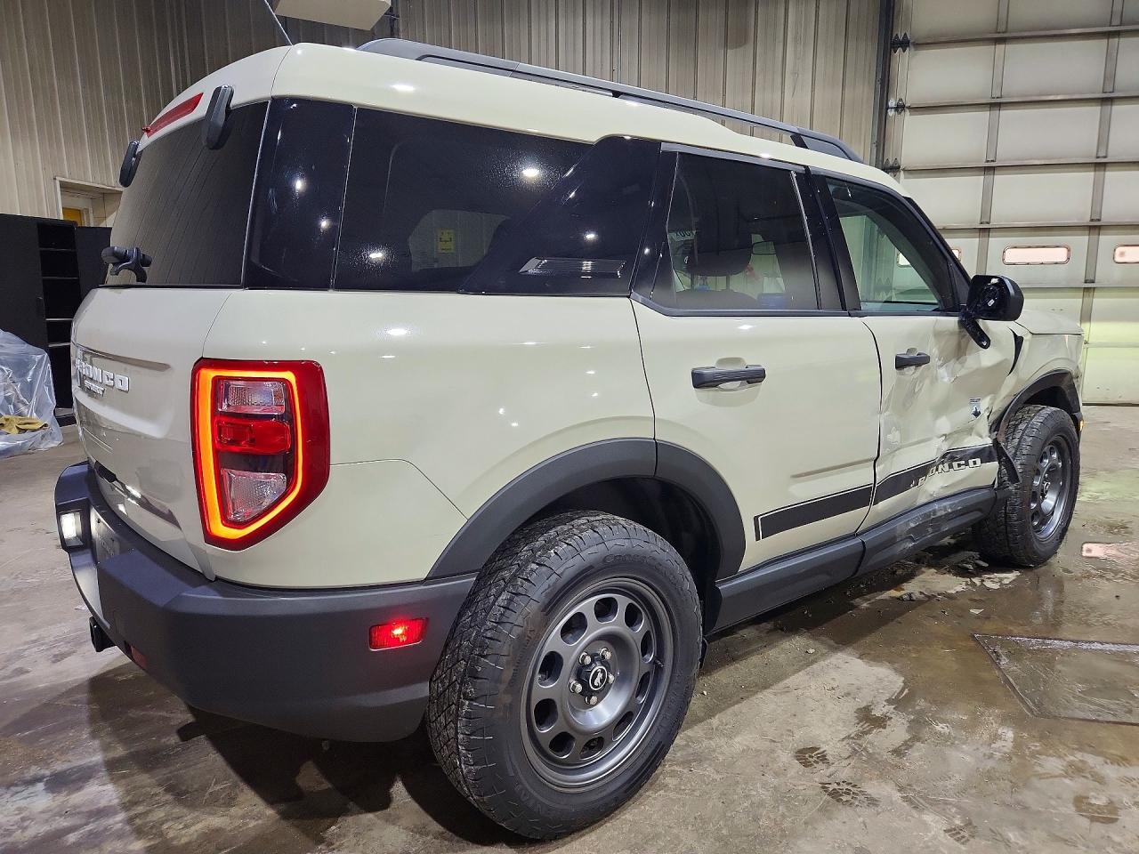 2024 Ford Bronco Sport Big Bend Beige vin: 3FMCR9B67RRE79650