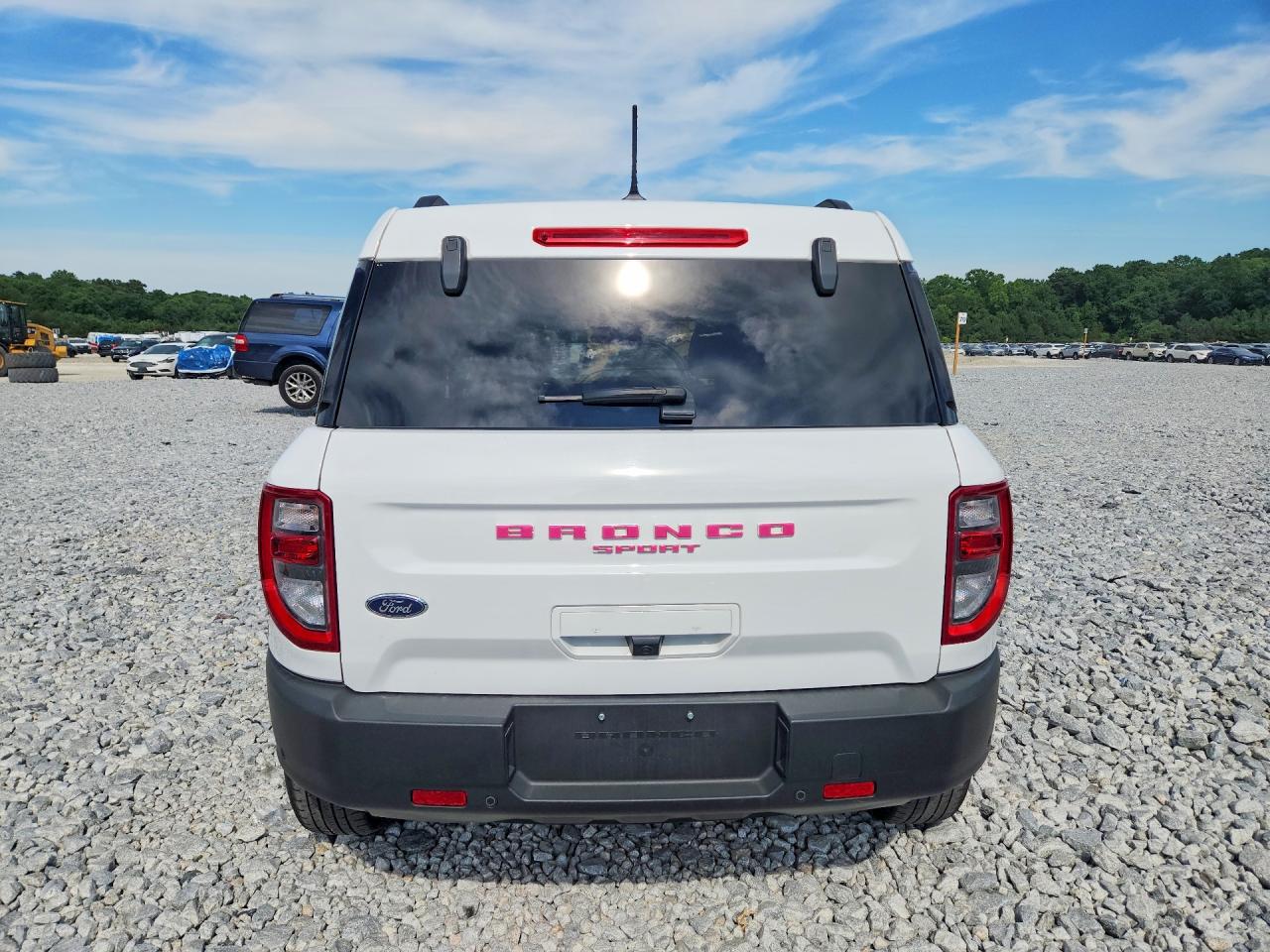 2024 Ford Bronco Sport Big Bend White vin: 3FMCR9B6XRRF10146