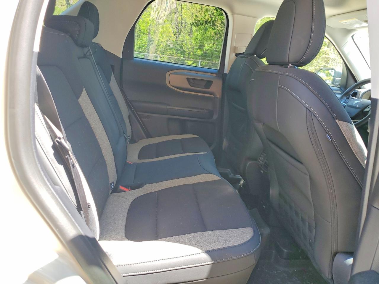 2025 Ford Bronco Sport Big Bend Beige vin: 3FMCR9BNXSRE14093