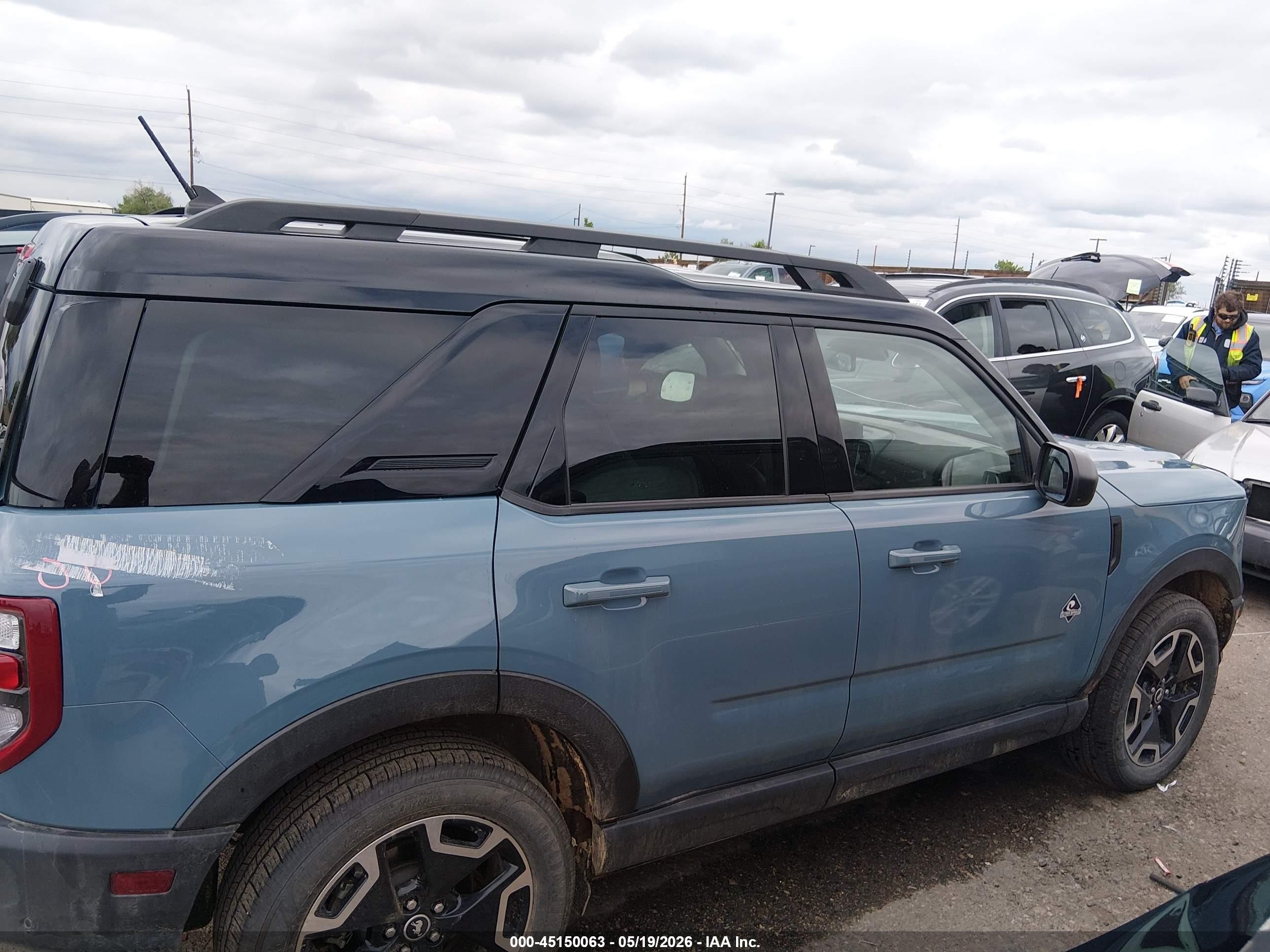 2023 Ford Bronco Sport Outer Banks Light Blue vin: 3FMCR9C62PRD21230