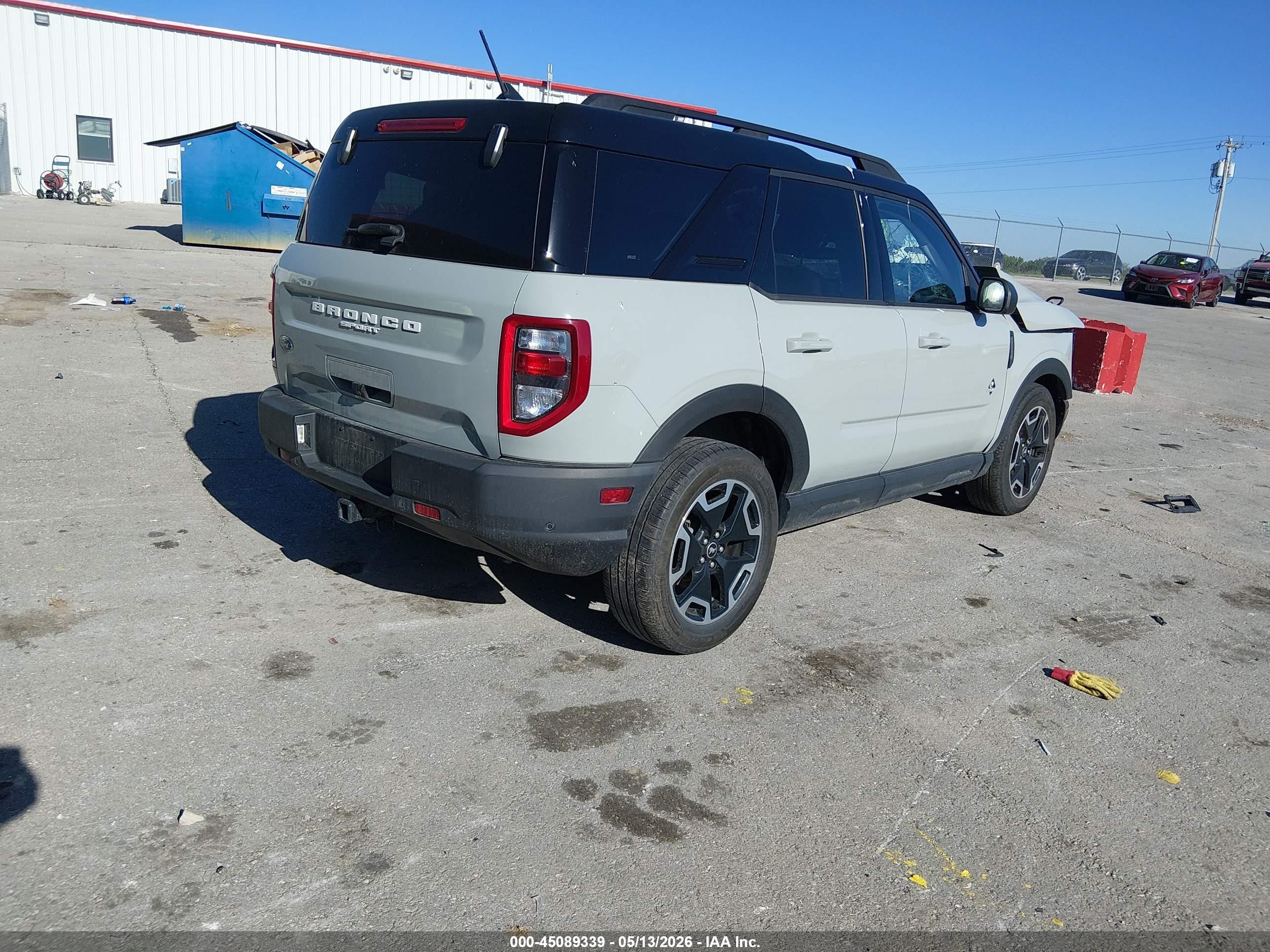 2021 Ford Bronco Sport Outer Banks Green vin: 3FMCR9C63MRB07567