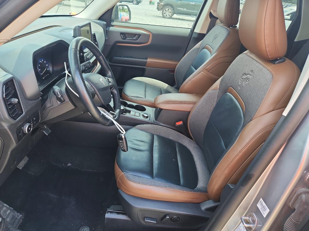 2023 Ford Bronco Sport Outer Banks Silver vin: 3FMCR9C63PRD69691
