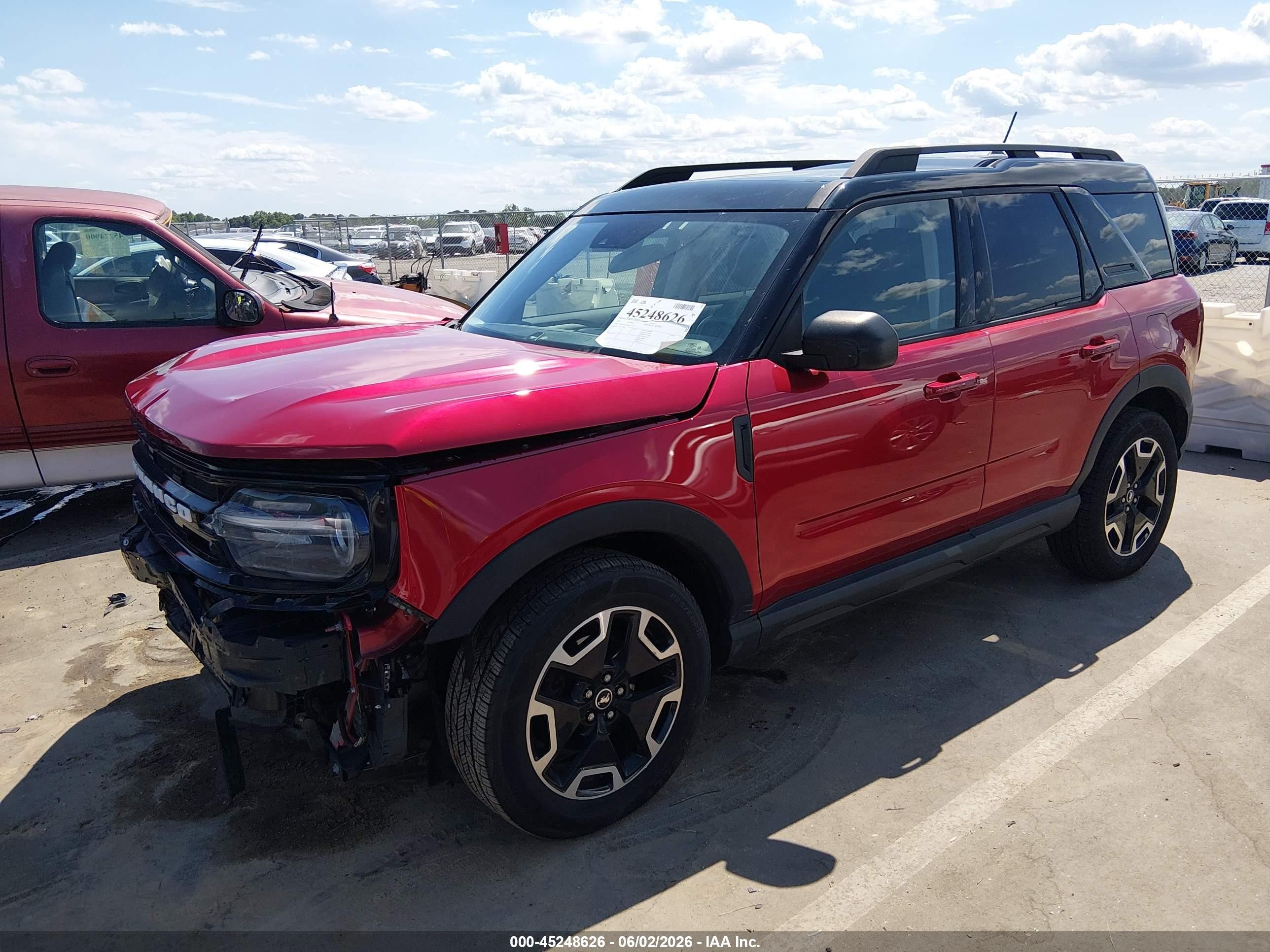 2021 Ford Bronco Sport Outer Banks Red vin: 3FMCR9C65MRA75351