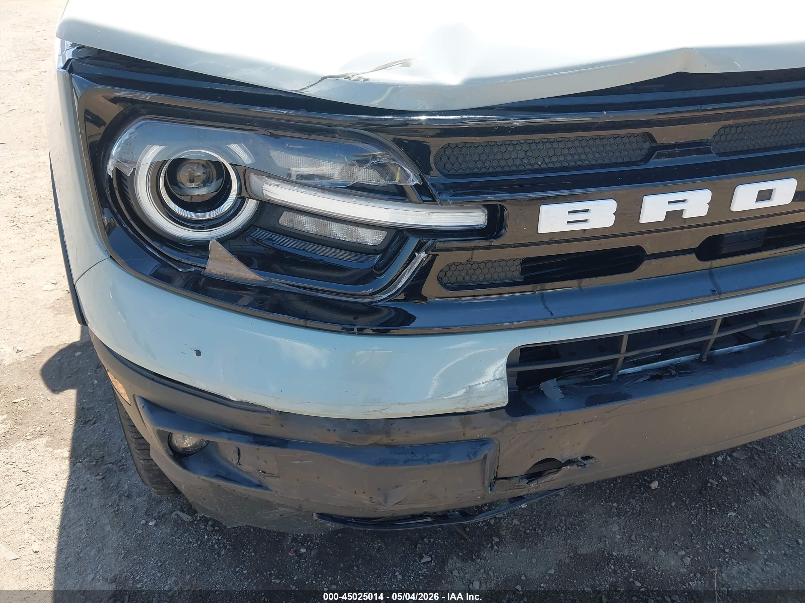 2021 Ford Bronco Sport Outer Banks Серый vin: 3FMCR9C67MRB14165