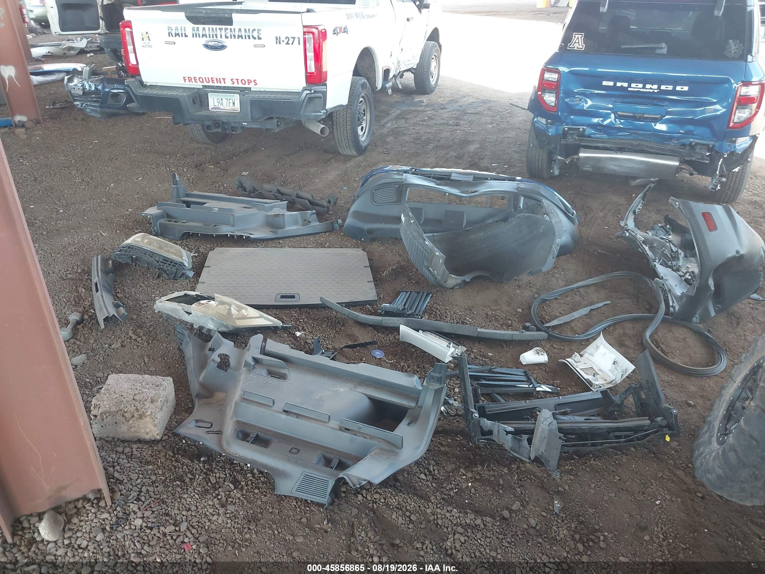 2024 Ford Bronco Sport Outer Banks Blue vin: 3FMCR9C69RRF07804