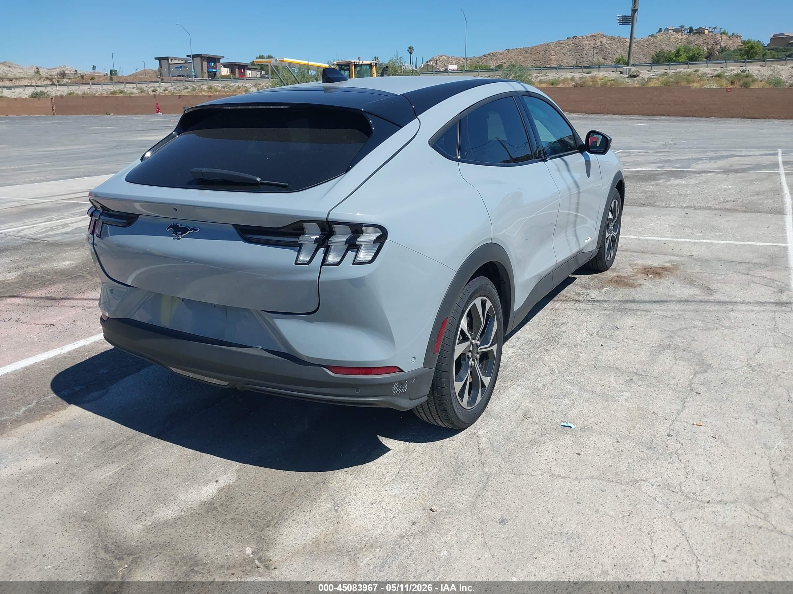 2024 Ford Mustang Mach-e Select Gray vin: 3FMTK1R48RMA40917