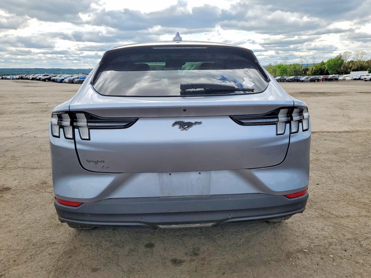 2022 Ford Mustang Mach-e Select Серебряный vin: 3FMTK1RM7NMA13640
