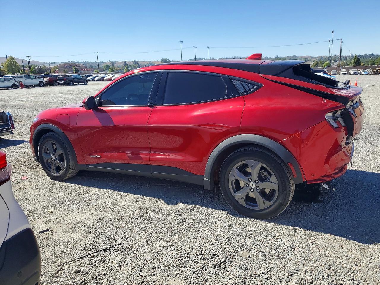 2022 Ford Mustang Mach-e Select Red vin: 3FMTK1RM8NMA60451