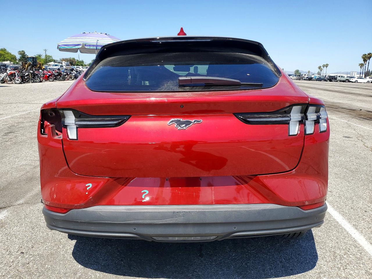 2022 Ford Mustang Mach-e Select Red vin: 3FMTK1SS2NMA25249