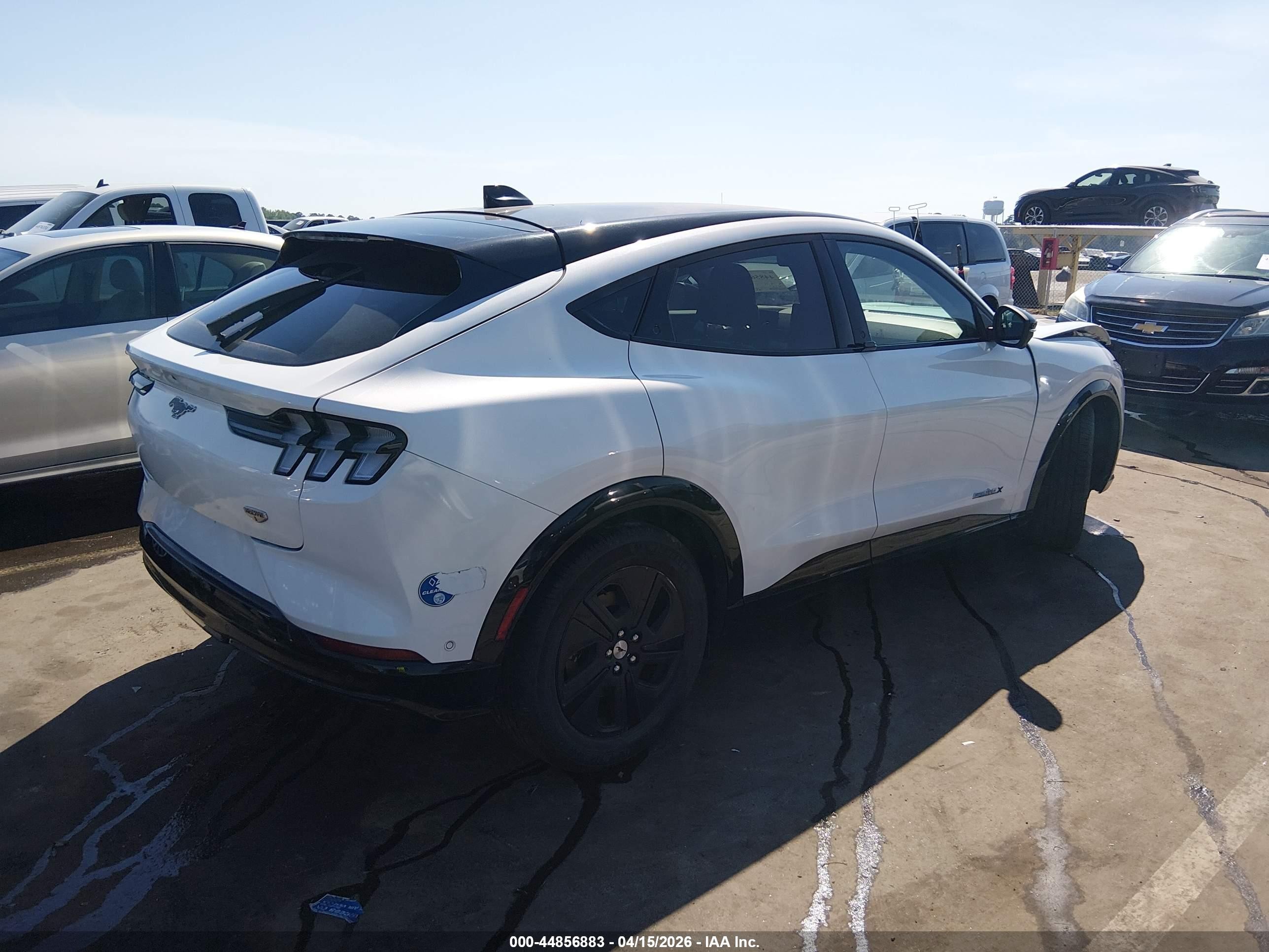 2021 Ford Mustang Mach-e California Route 1 White vin: 3FMTK2R71MMA01661