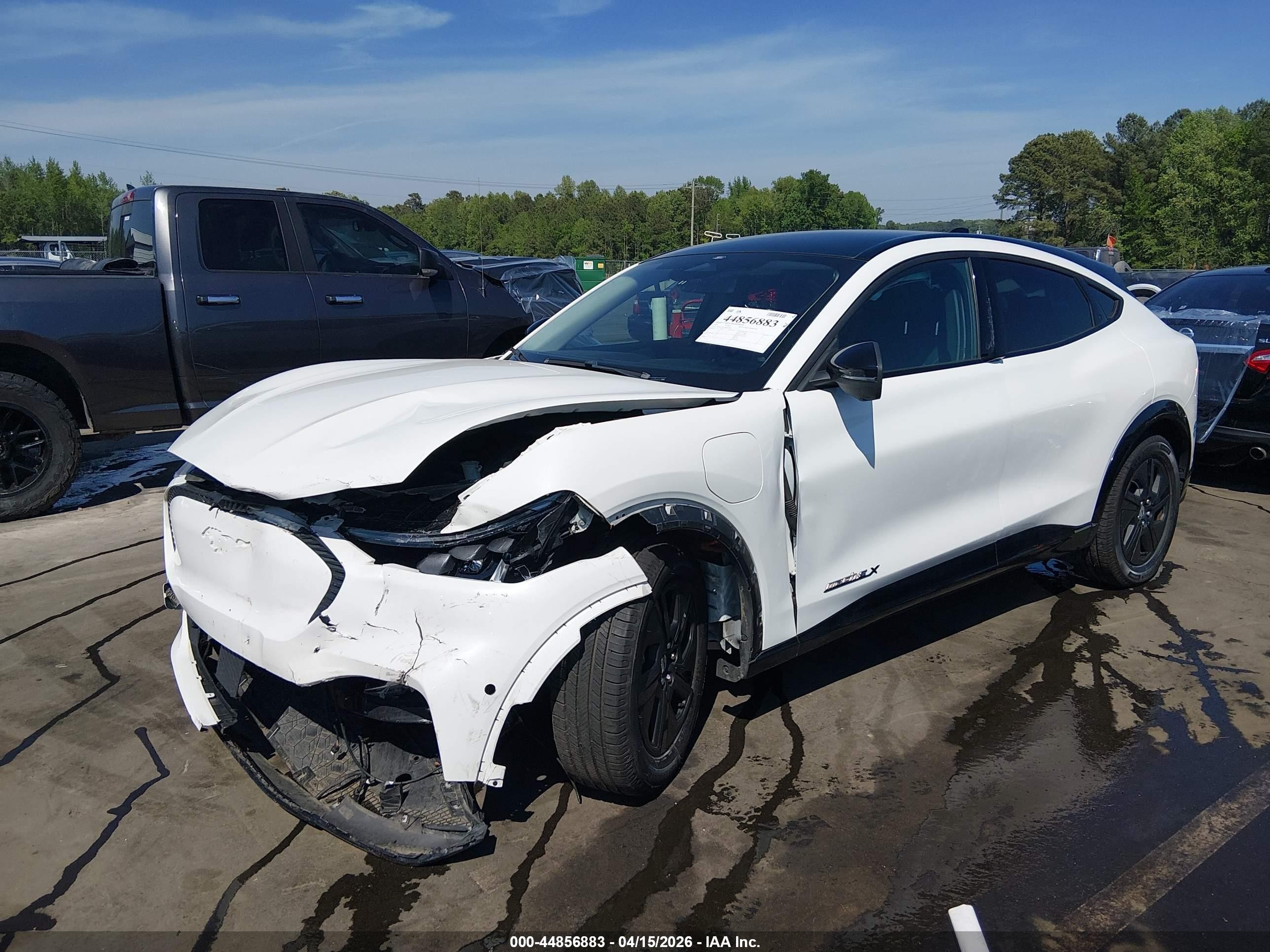 2021 Ford Mustang Mach-e California Route 1 White vin: 3FMTK2R71MMA01661