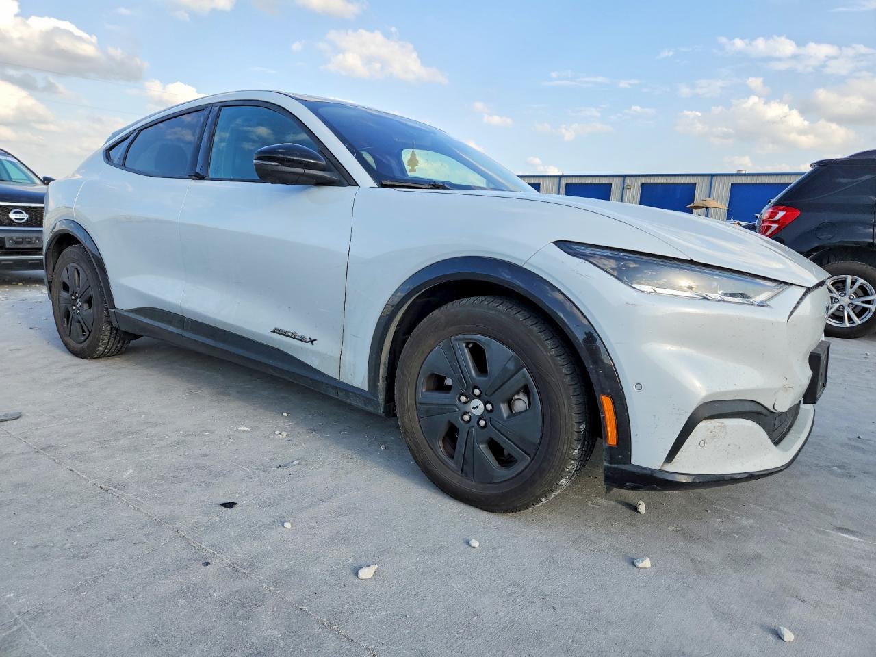 2022 Ford Mustang Mach-e California Route 1 Серебряный vin: 3FMTK2SU4NMA41802