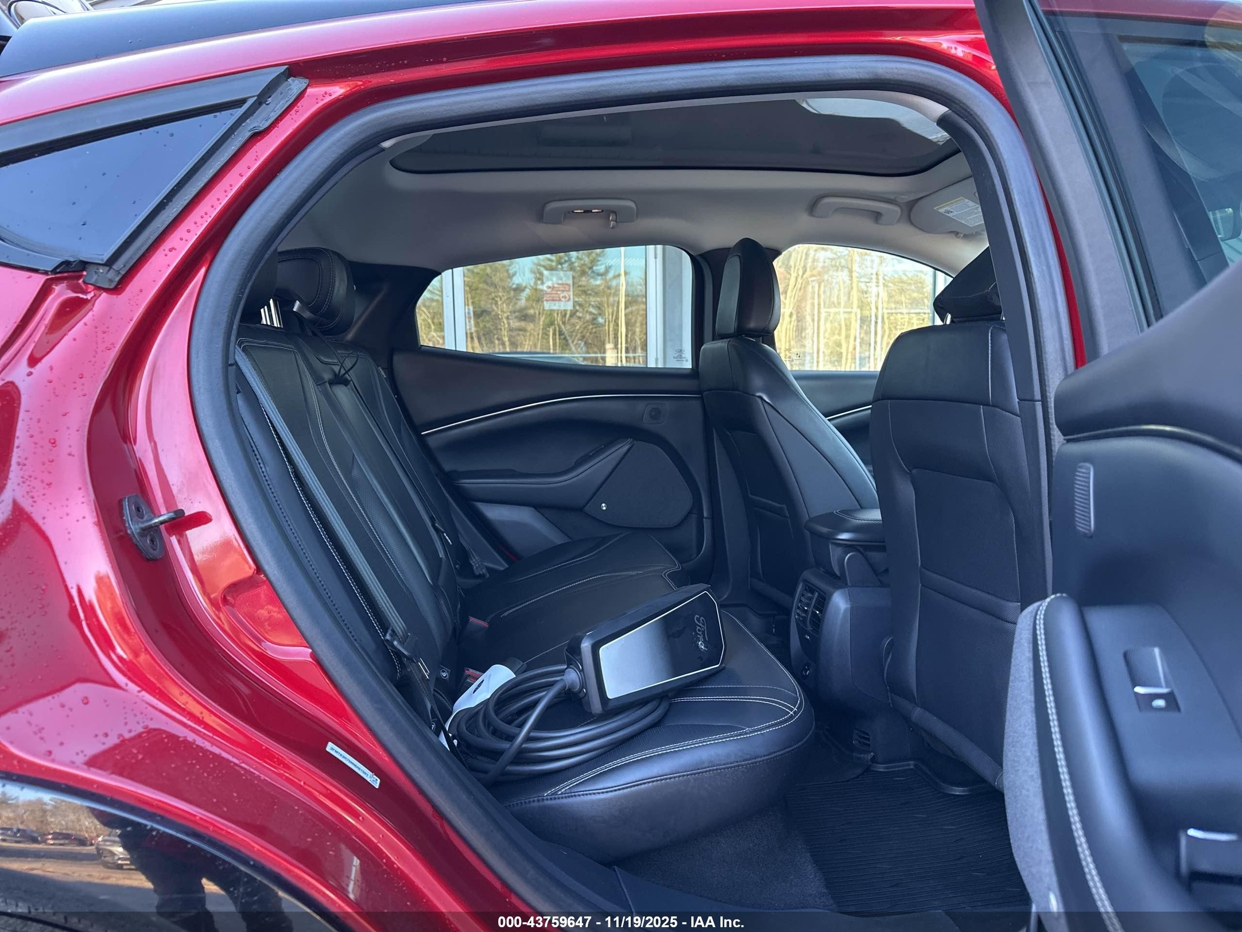 2021 Ford Mustang Mach-e Premium Red vin: 3FMTK3R75MMA61531