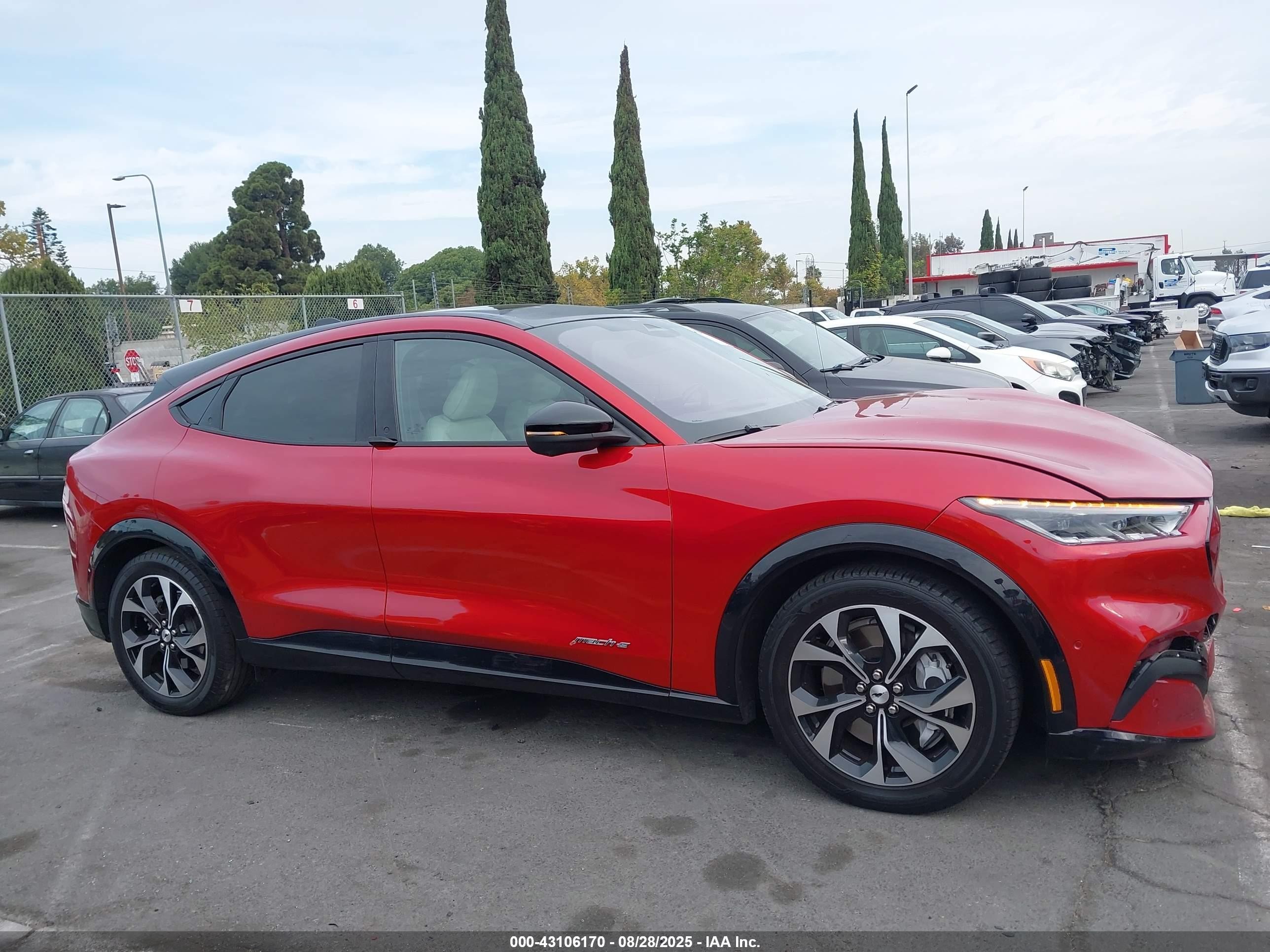 2021 Ford Mustang Mach-e Premium Burgundy vin: 3FMTK3RM8MMA56796