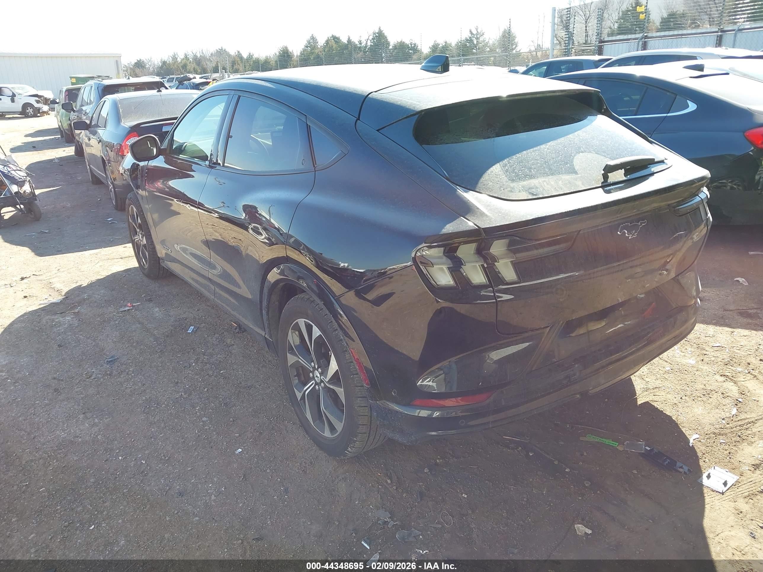 2022 Ford Mustang Mach-e Premium Black vin: 3FMTK3SS8NMA37708