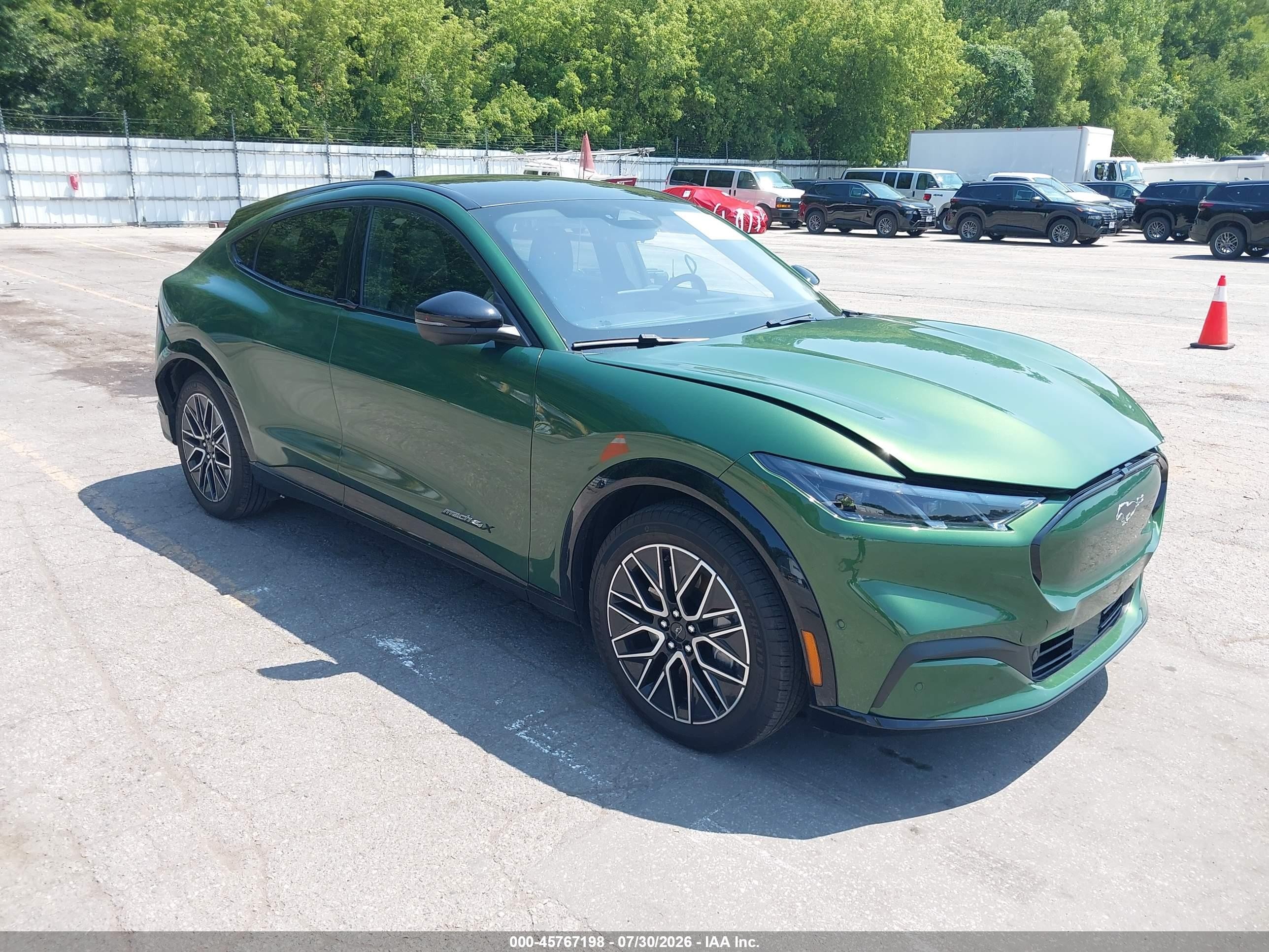 2024 Ford Mustang Mach-e Premium Green vin: 3FMTK3SU5RMA16936