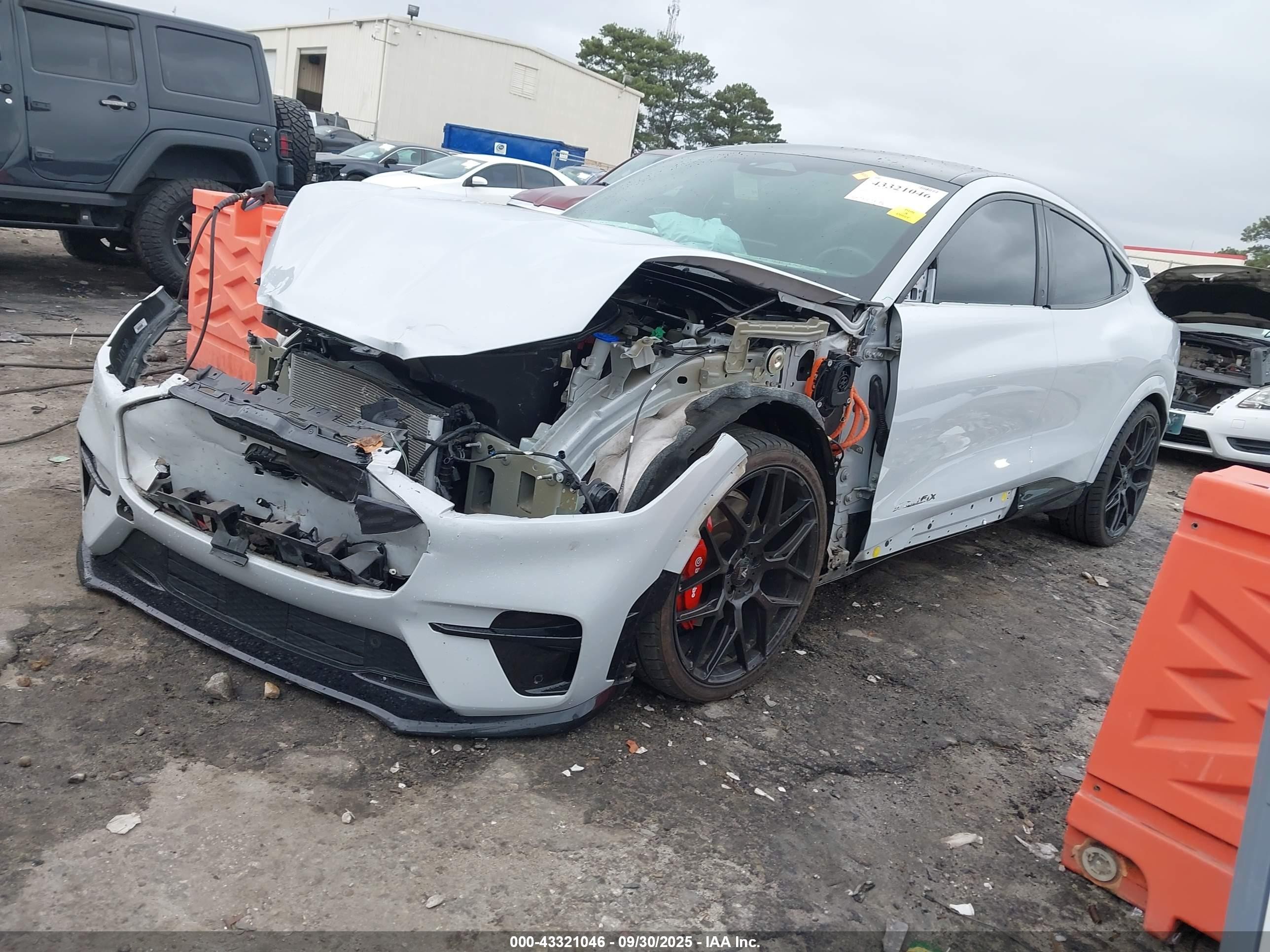2021 Ford Mustang Mach-e Gt White vin: 3FMTK4SE2MME03046
