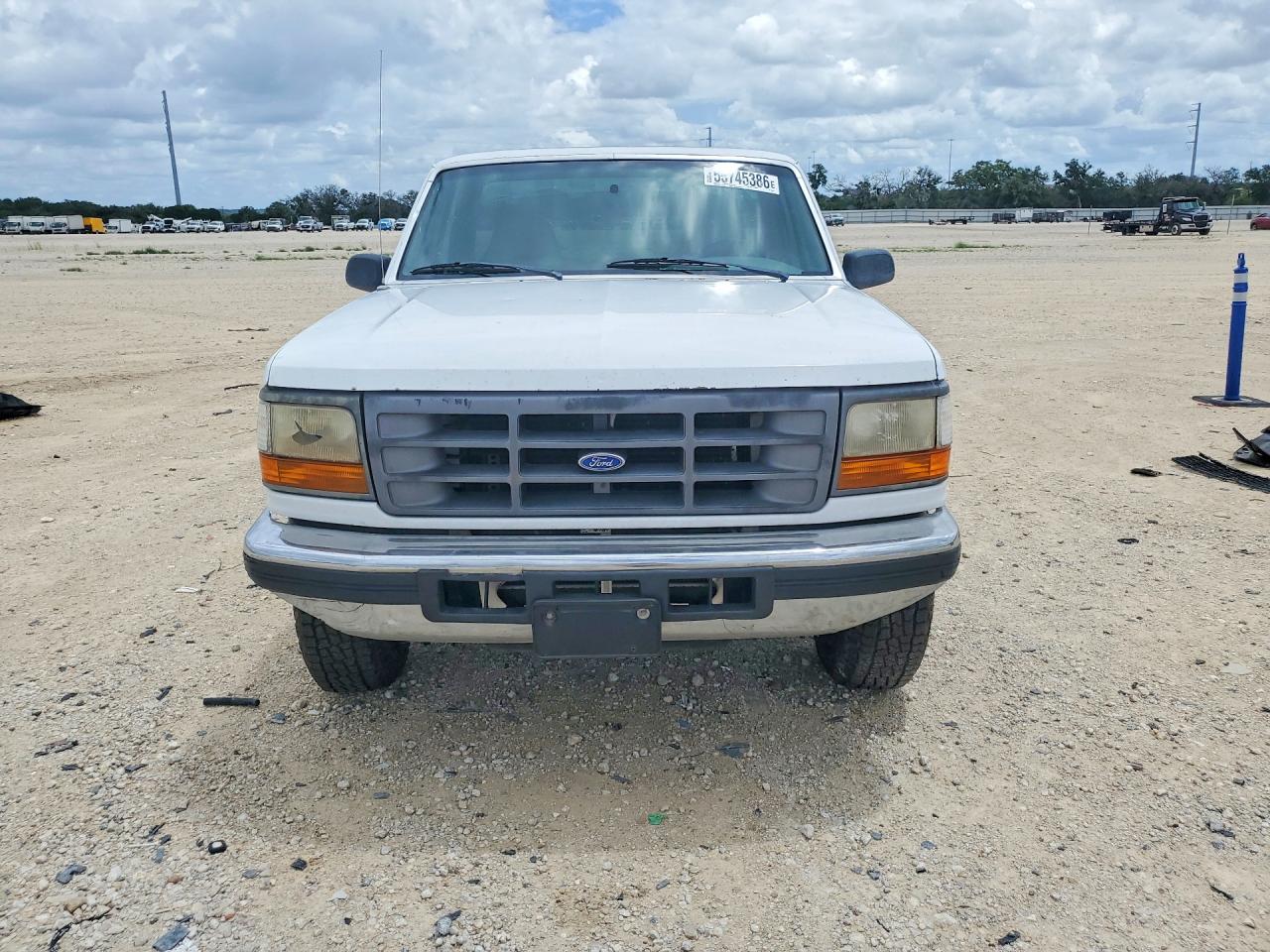 1997 Ford F-250 White vin: 3FTHF25F5VMA72651