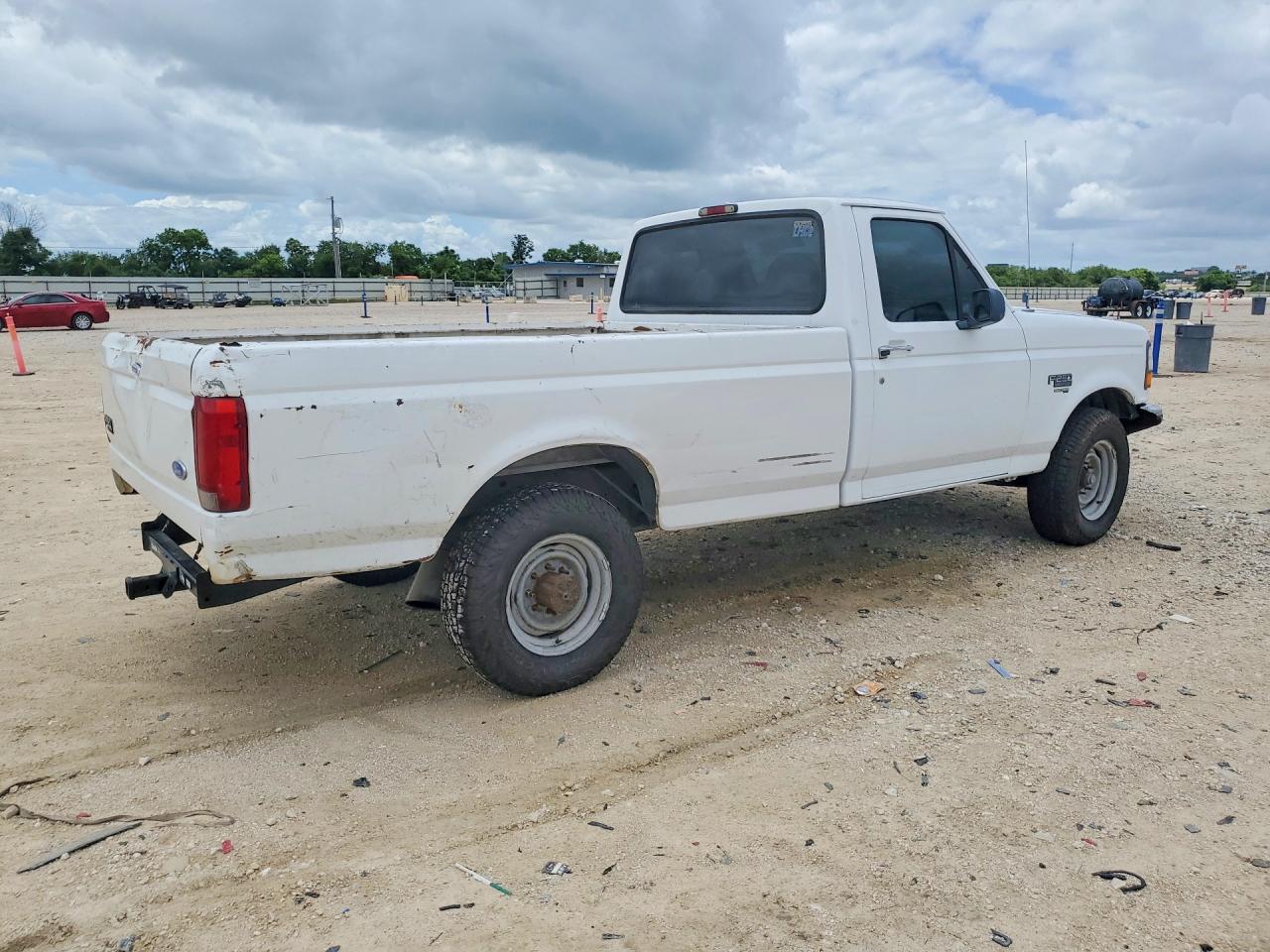 1997 Ford F-250 White vin: 3FTHF25F5VMA72651