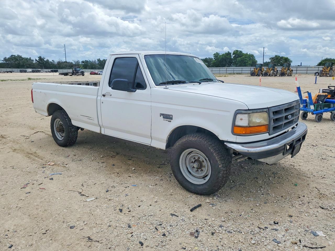 1997 Ford F-250 White vin: 3FTHF25F5VMA72651