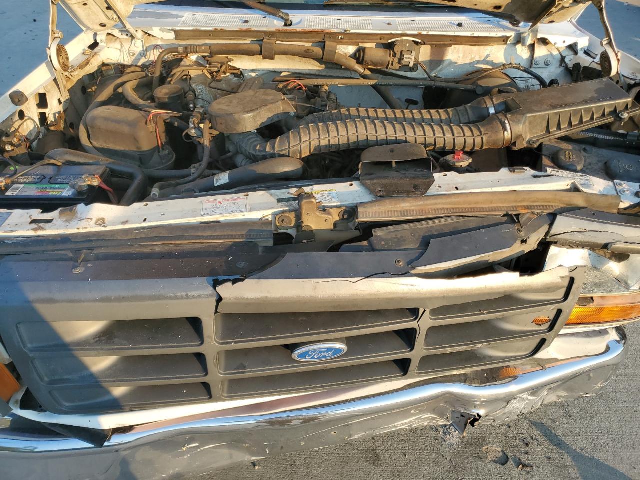 1997 Ford F250 White vin: 3FTHF25H1VMA51443