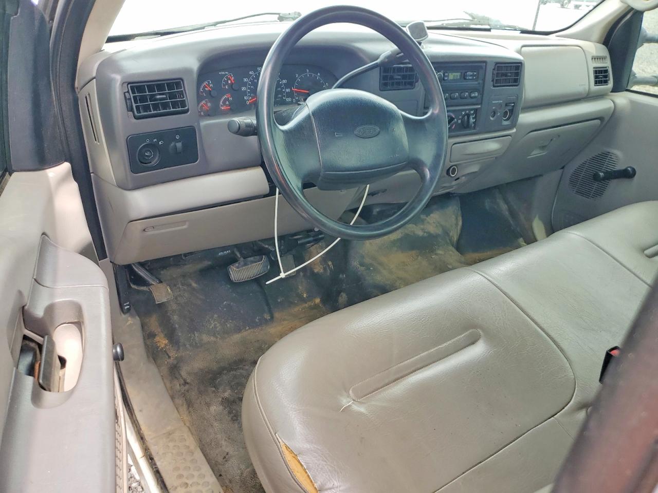2001 Ford F250 Белый vin: 3FTNF20L71MA85265
