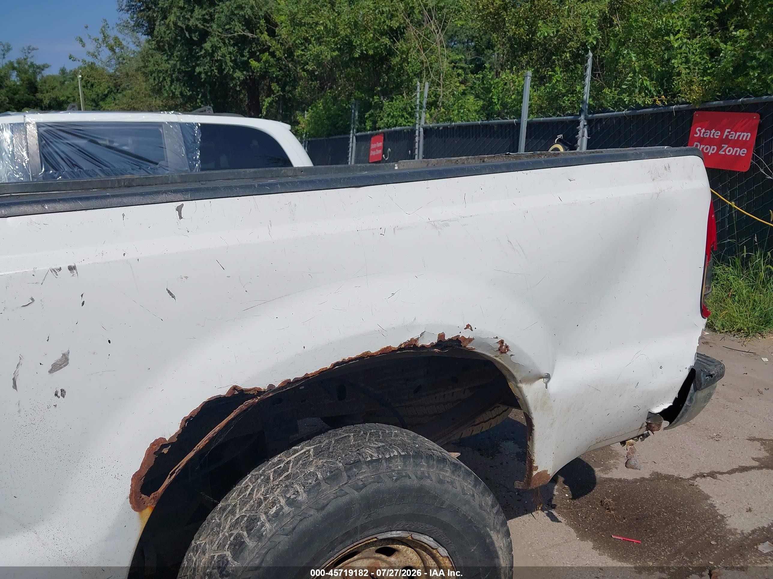 2004 Ford F-250 Xl/xlt White vin: 3FTNF20L84MA06724