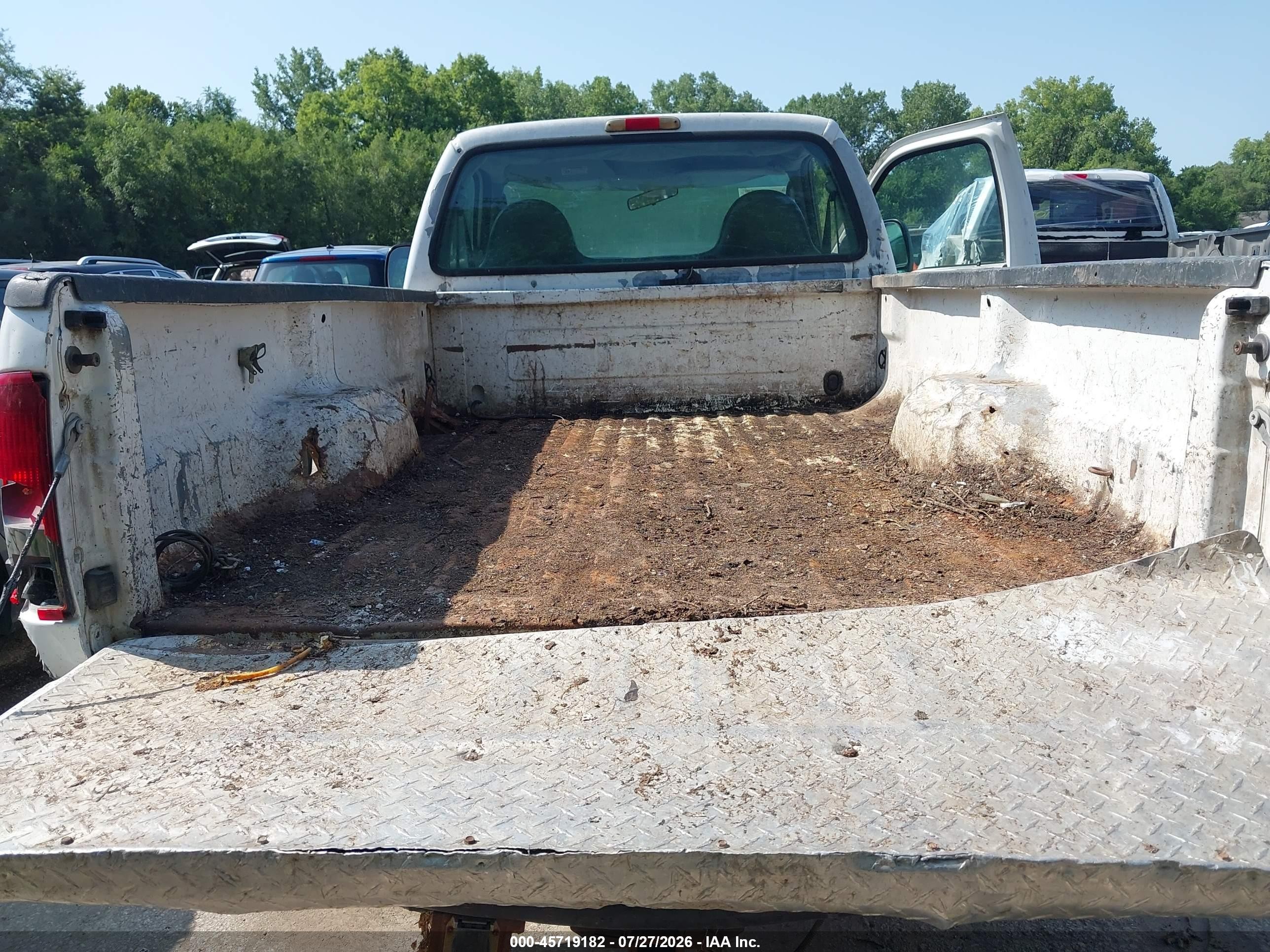 2004 Ford F-250 Xl/xlt White vin: 3FTNF20L84MA06724