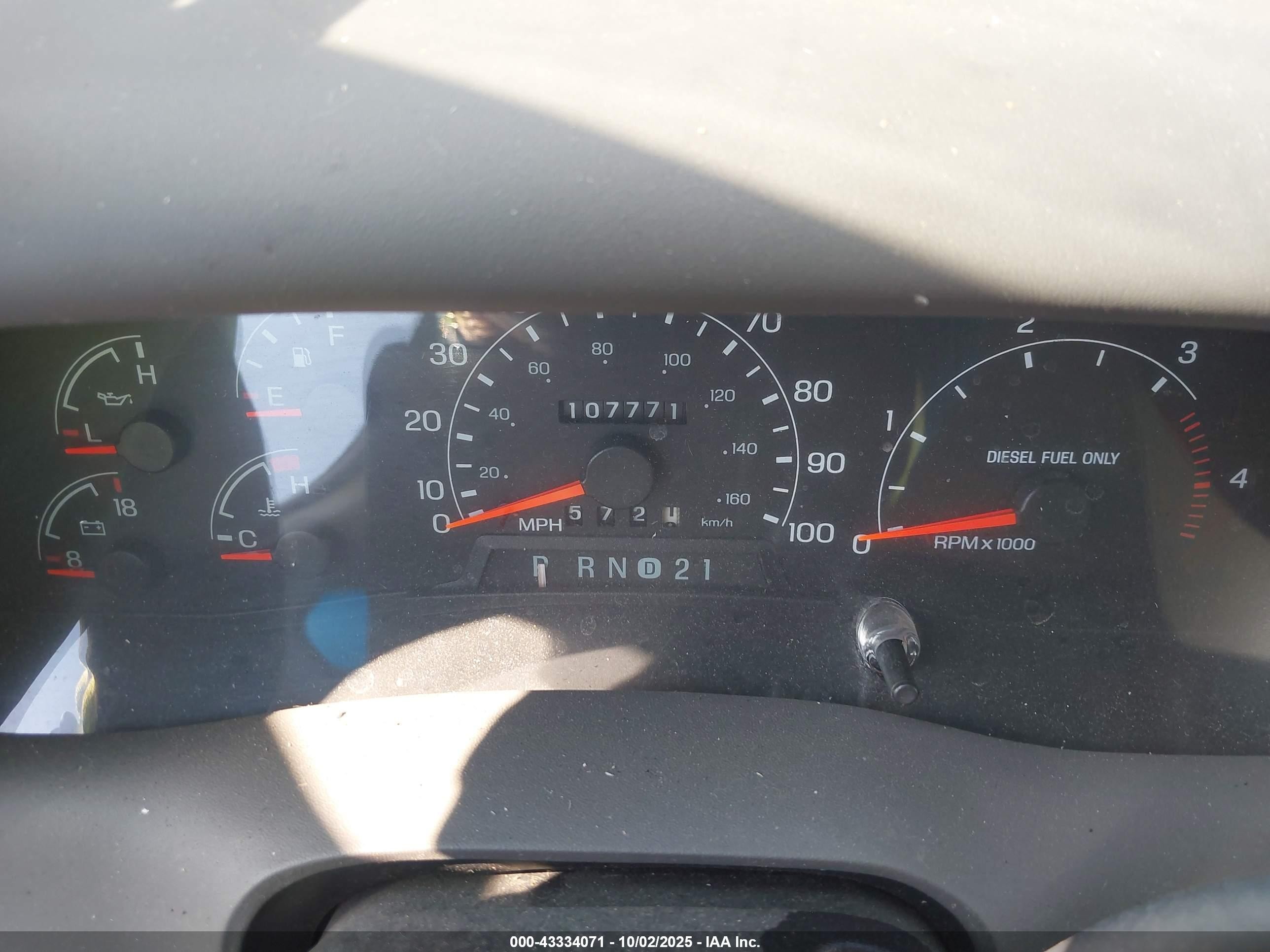 2000 Ford F-250 Lariat/xl/xlt Red vin: 3FTNW20F0YMA62253